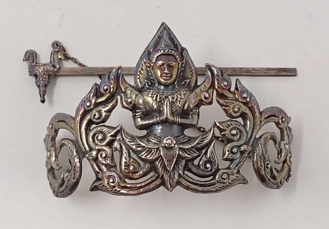 Siam Sterling Silver Barrette w/ Buddha: Approx 1 3/4" x 2 3/4". Weighs approx 10.63 dwt