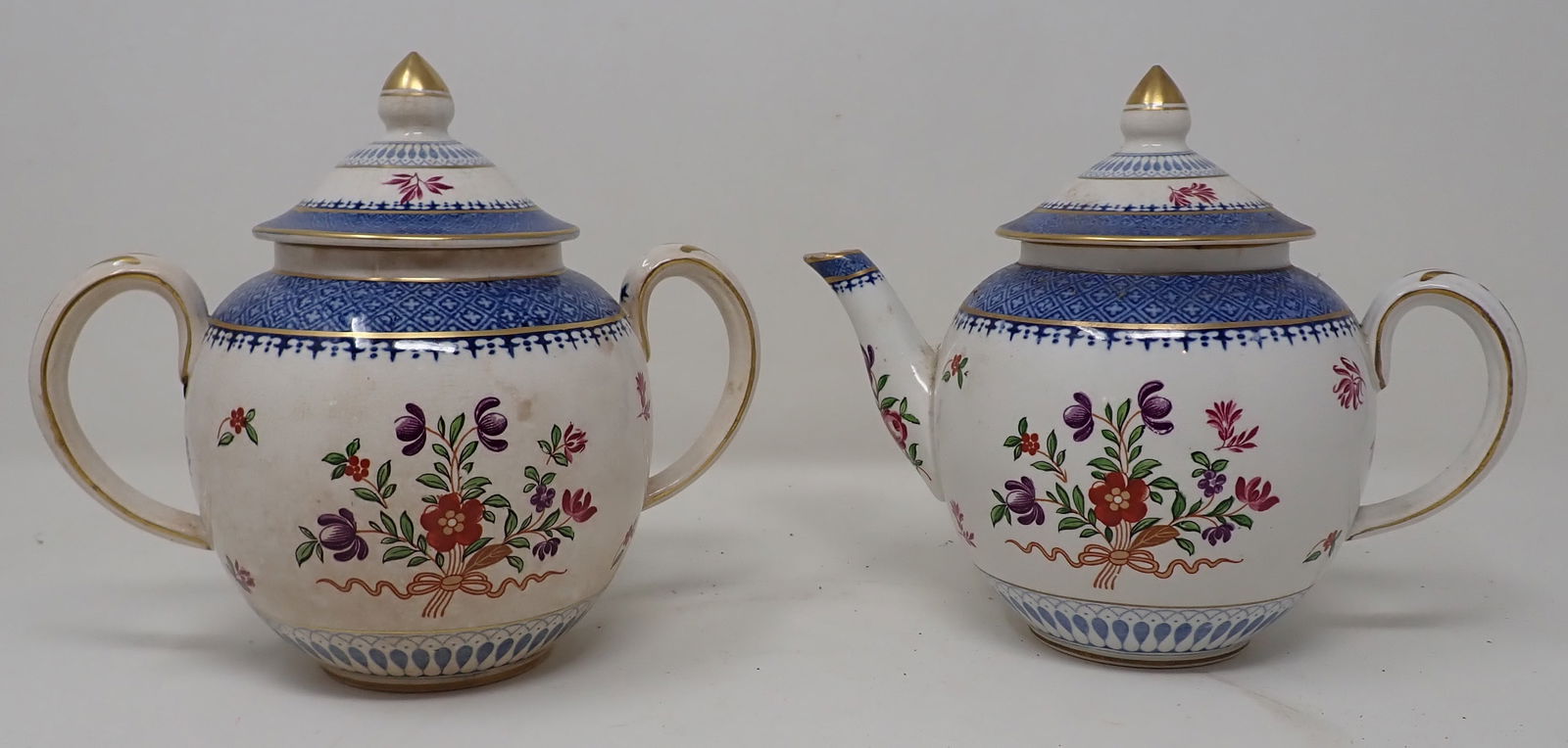 Booths Tiffany & Co. Teapot & Sugar (1 of 5)