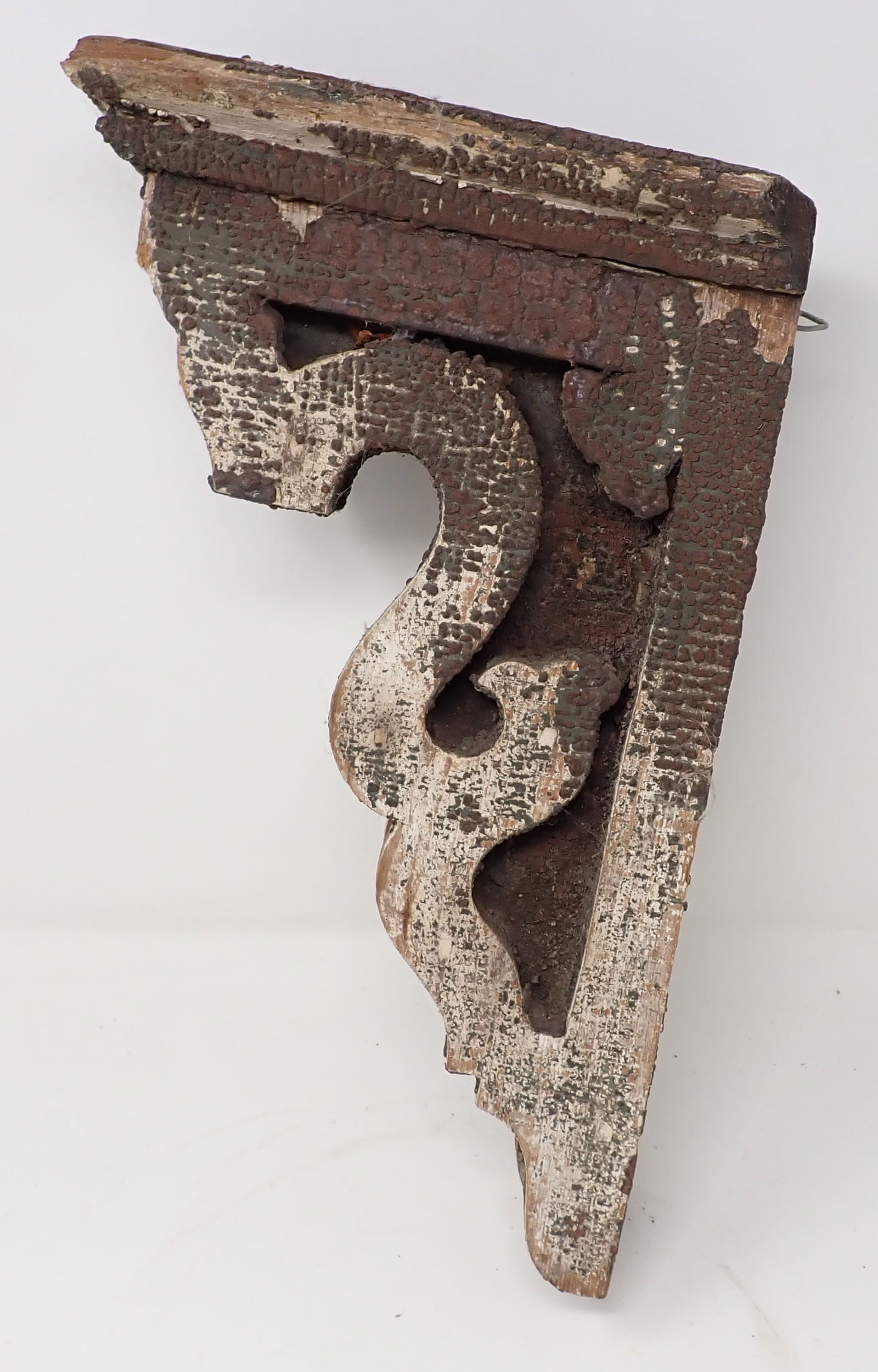 Corbel: Approx 5" x 8 3/4" x 13 7/8" tall.