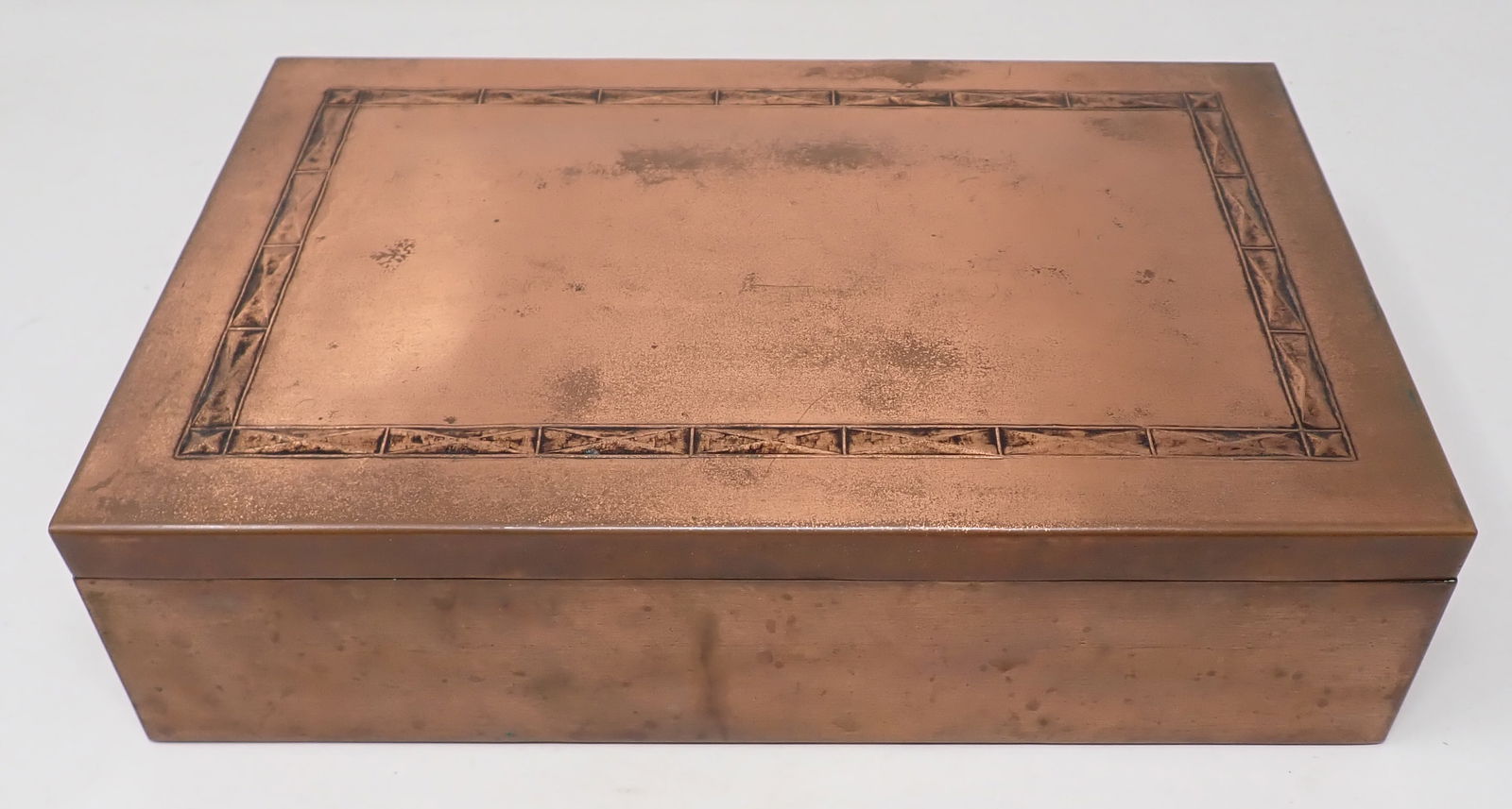 Wendell August Copper Cedar Lined Box (1 of 7)