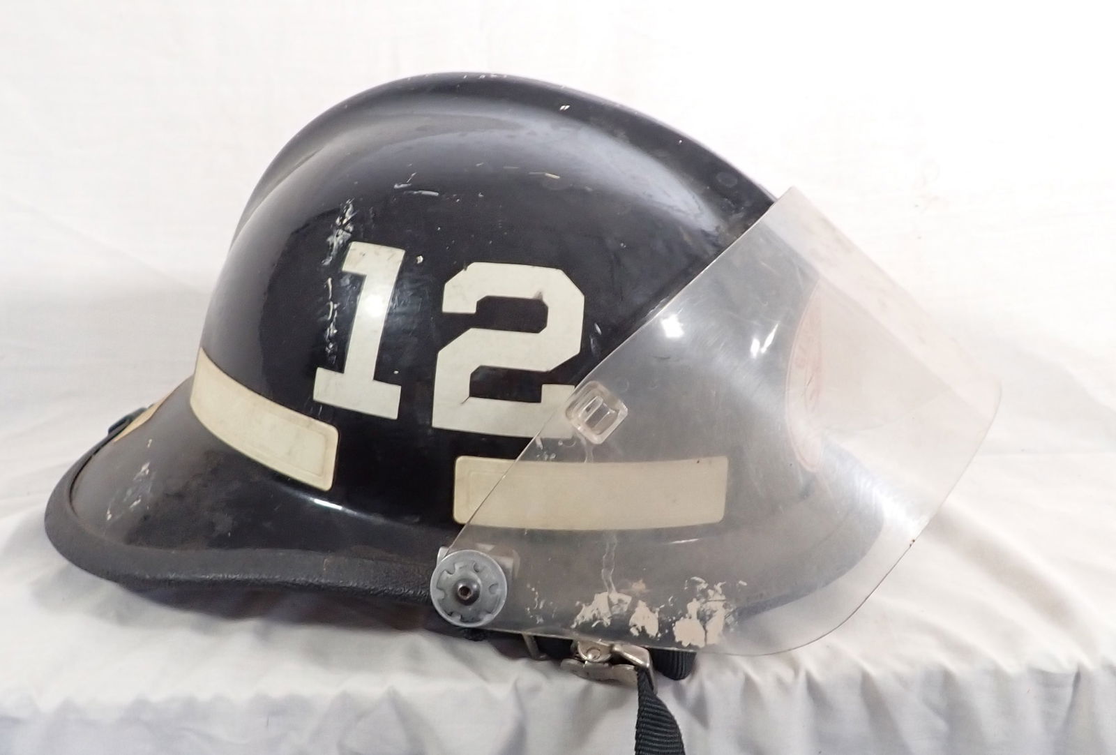 Cairns Glen Gardner NJ Fire Helmet (1 of 6)