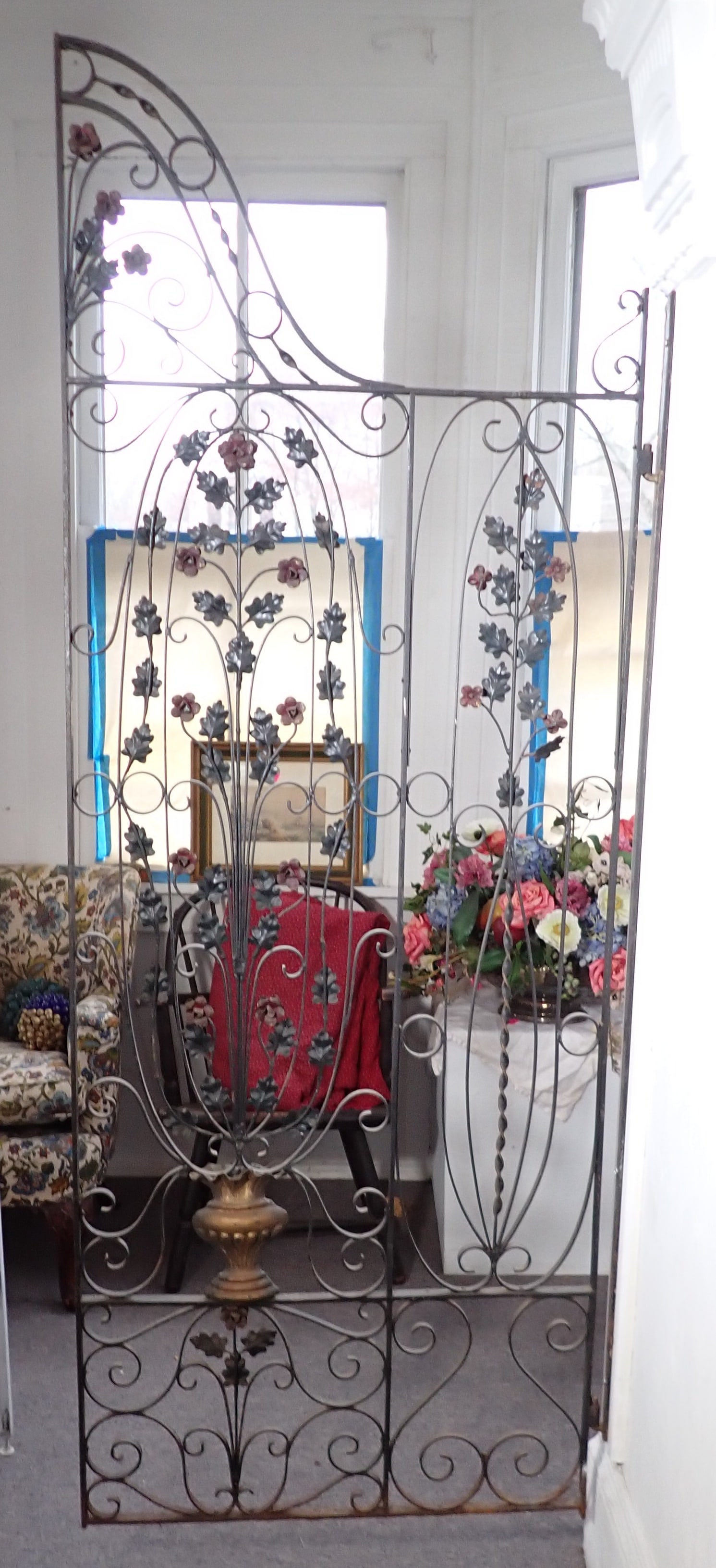 Pair of Flower Urn Decorated French Iron Gates (1 of 7)