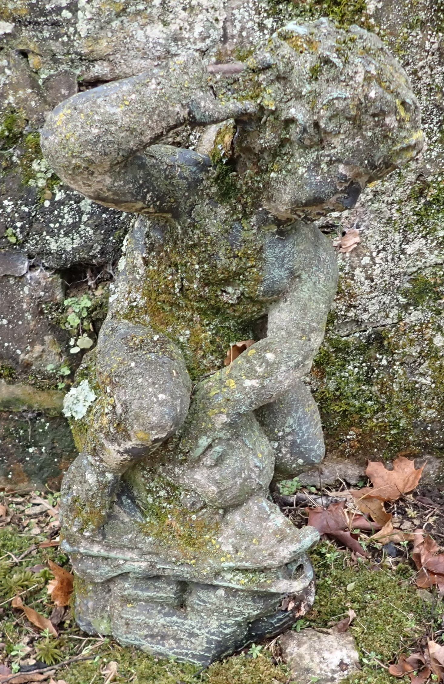 Concrete Cherub Garden Fountain As is (1 of 4)