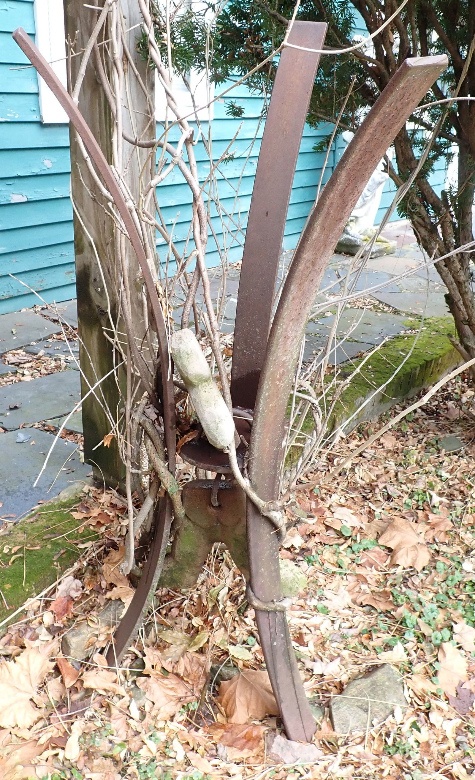 Iron Garden Art (1 of 5)