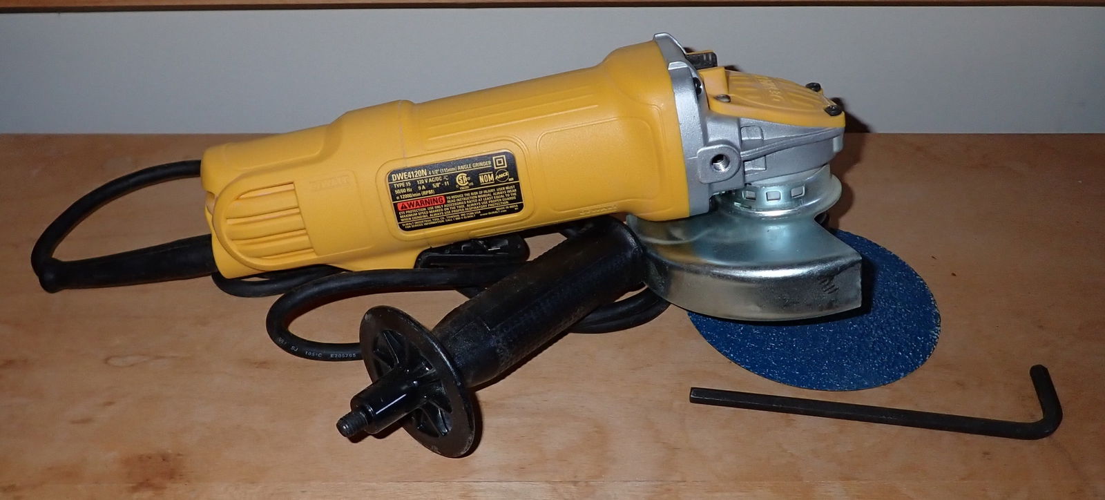 Dewalt 4 1/2" Angle Grinder (1 of 4)