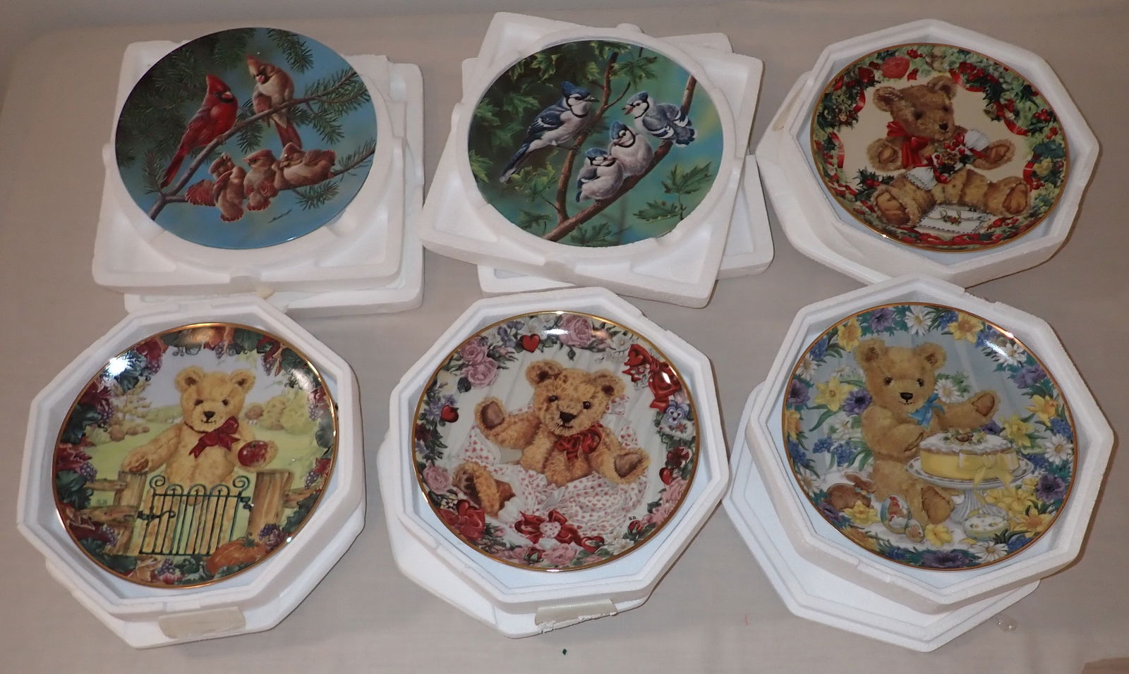 Bradford Exchange Bird & Bear Collector Plates Auction