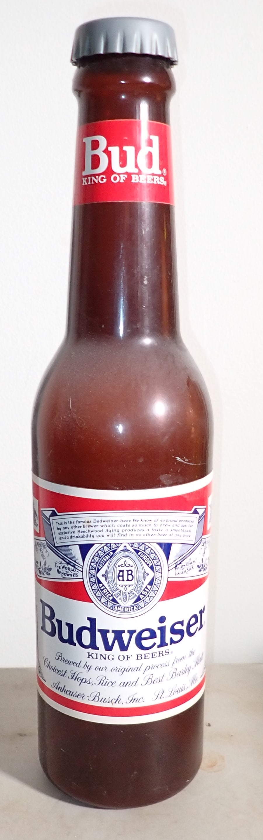 Budweiser Beer Bottle Bank (1 of 2)