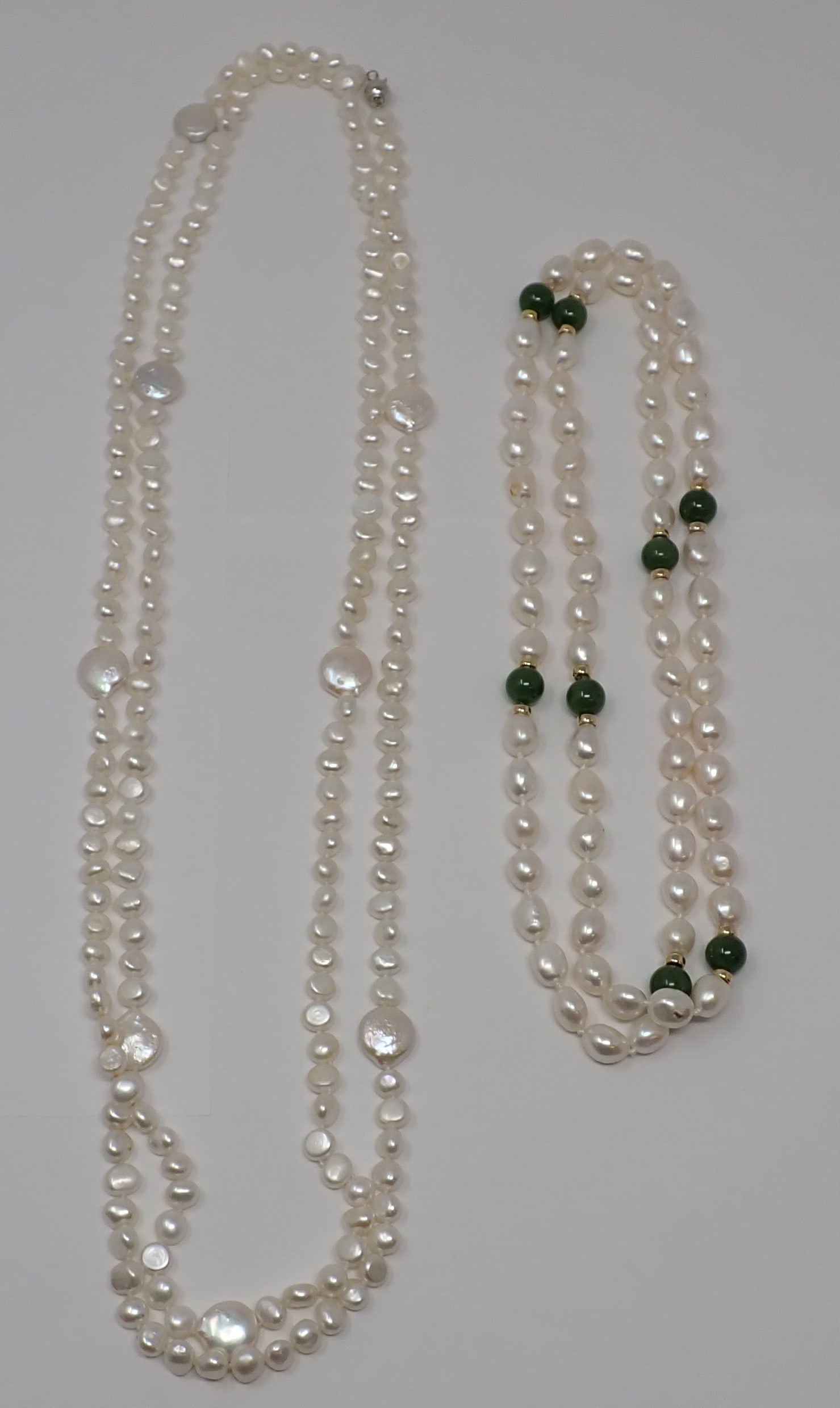 Two Pearl Necklaces (1 of 4)