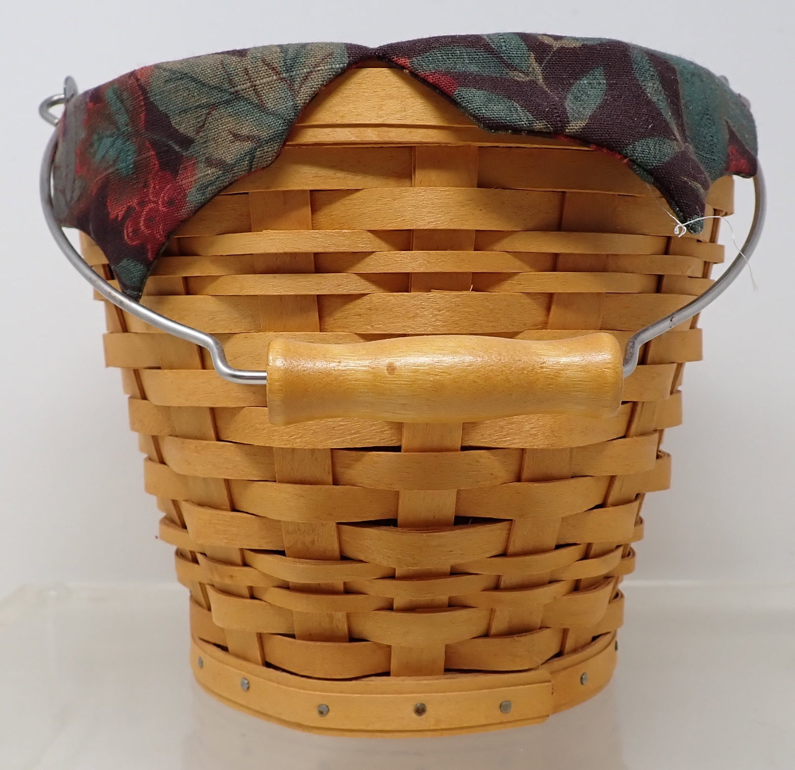 Longaberger Basket: Approx 8" in diameter and 6 7/8" tall