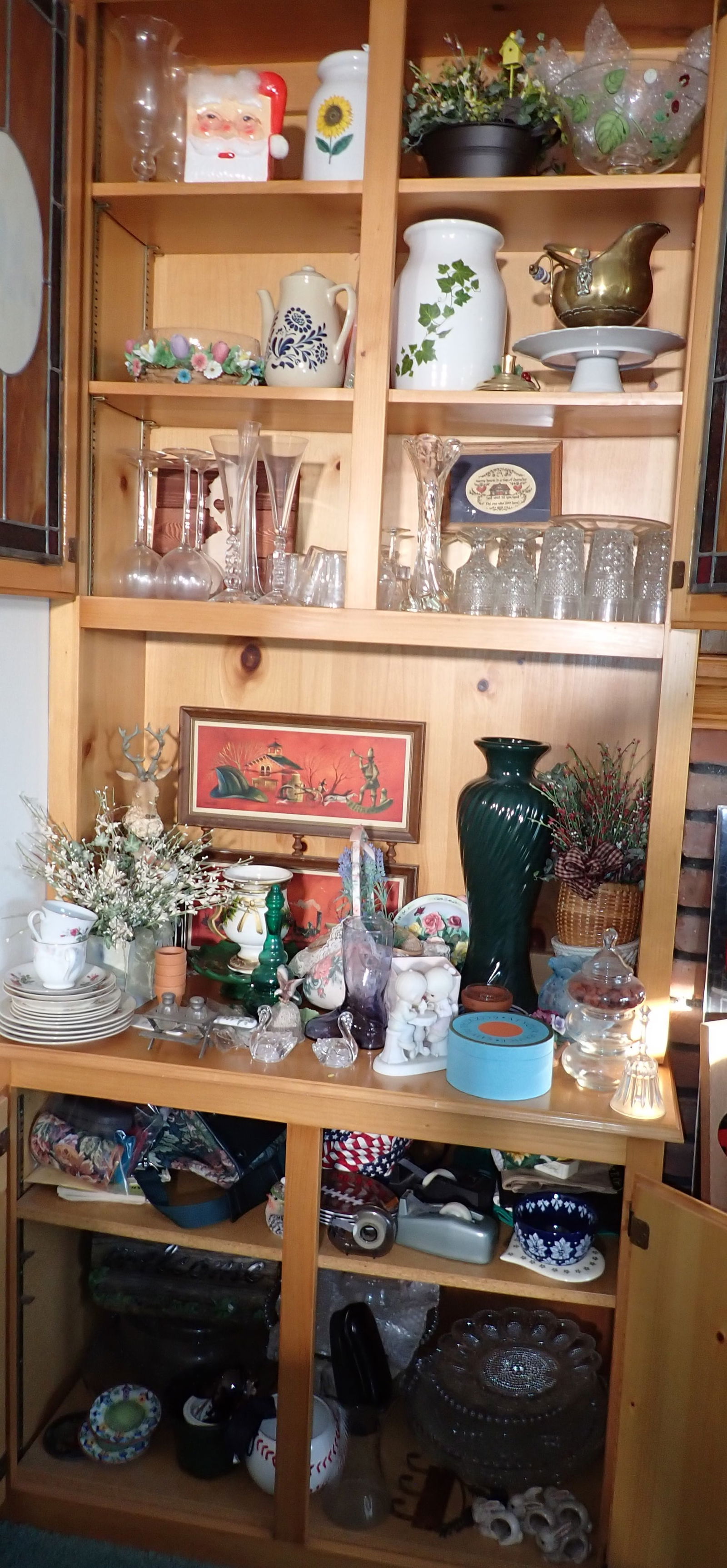 Cabinet Contents (1 of 10)