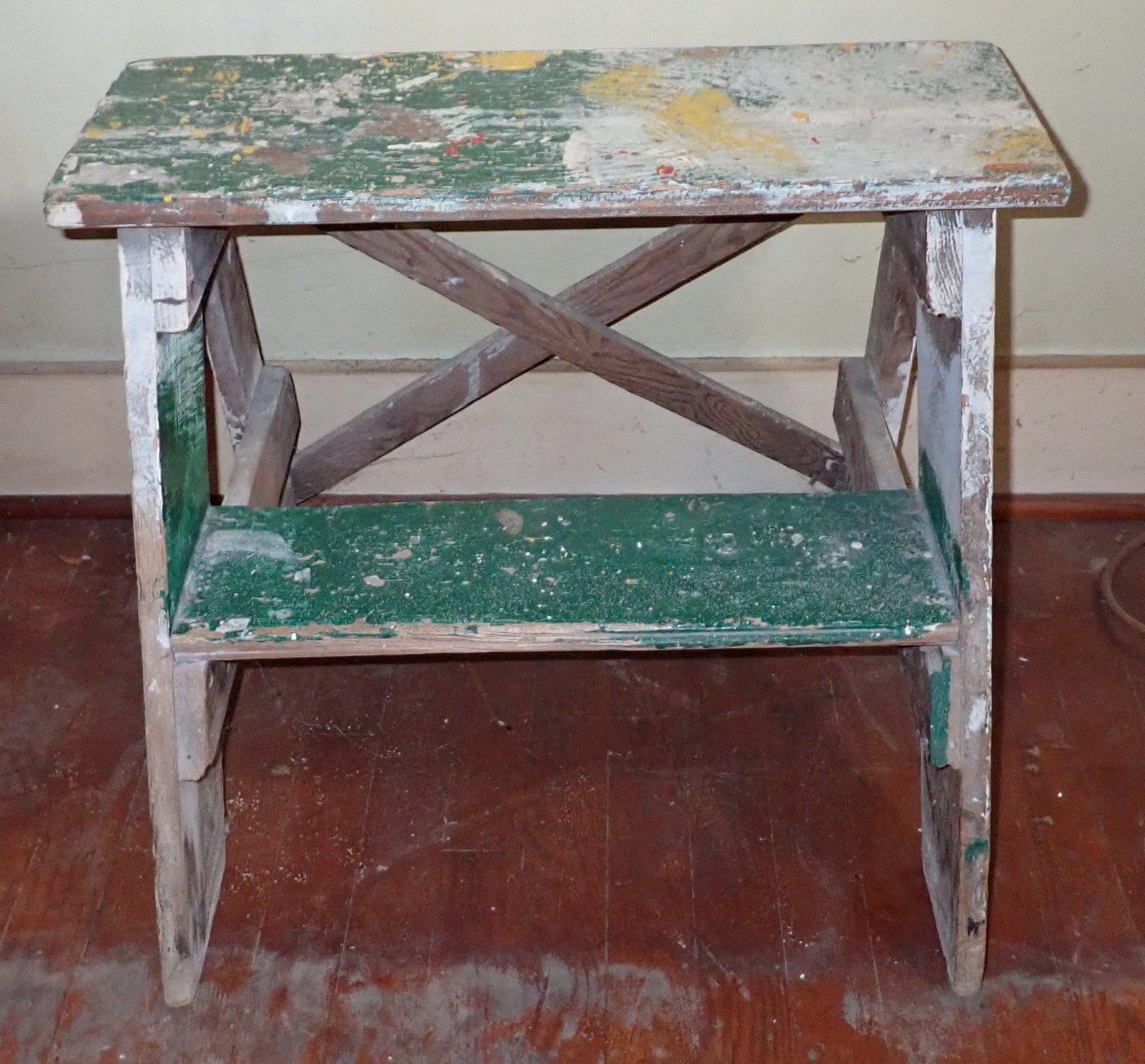 Step Stool / Plant Stand (1 of 4)