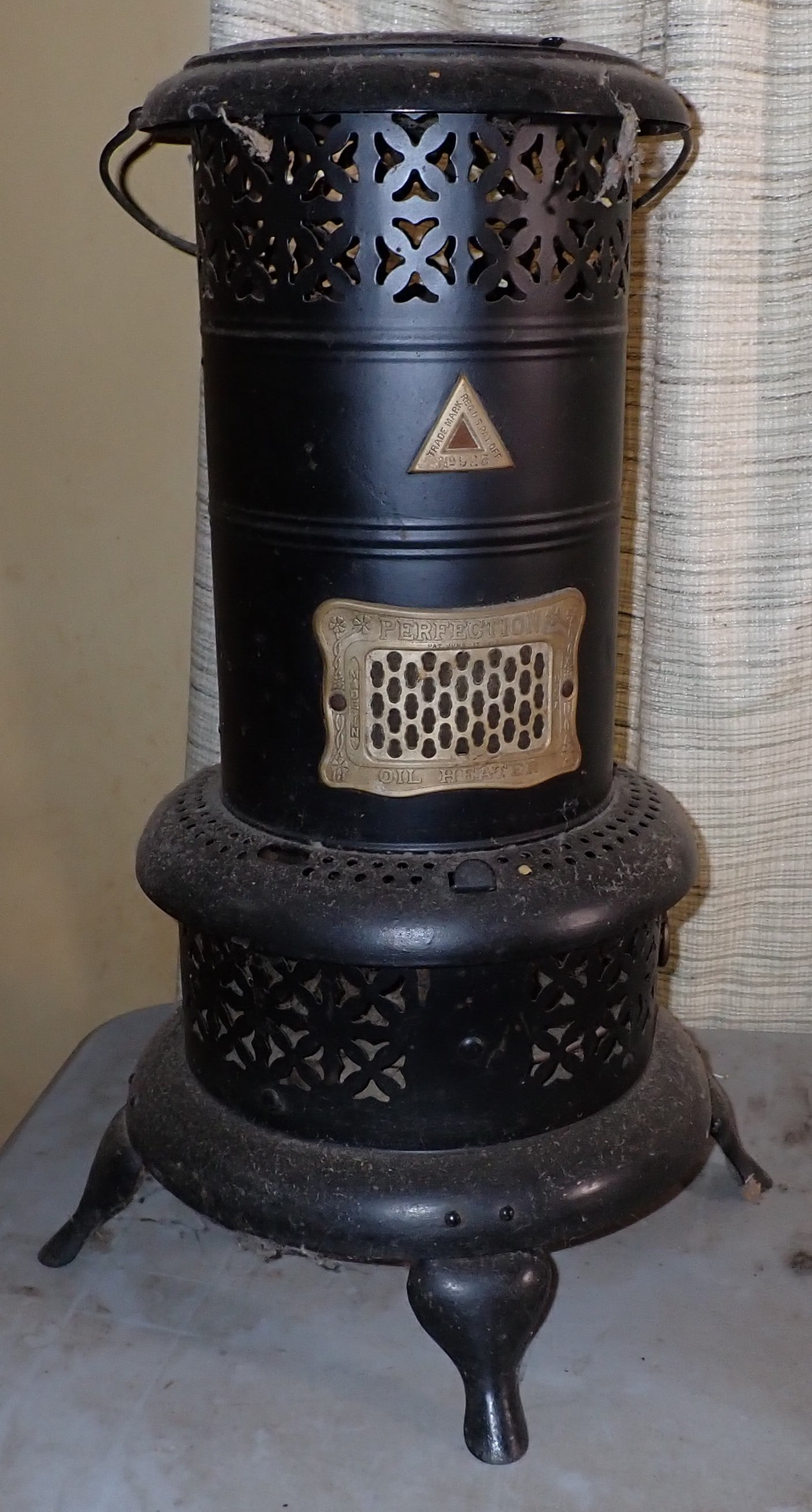 Perfection Kerosene Heater (1 of 1)