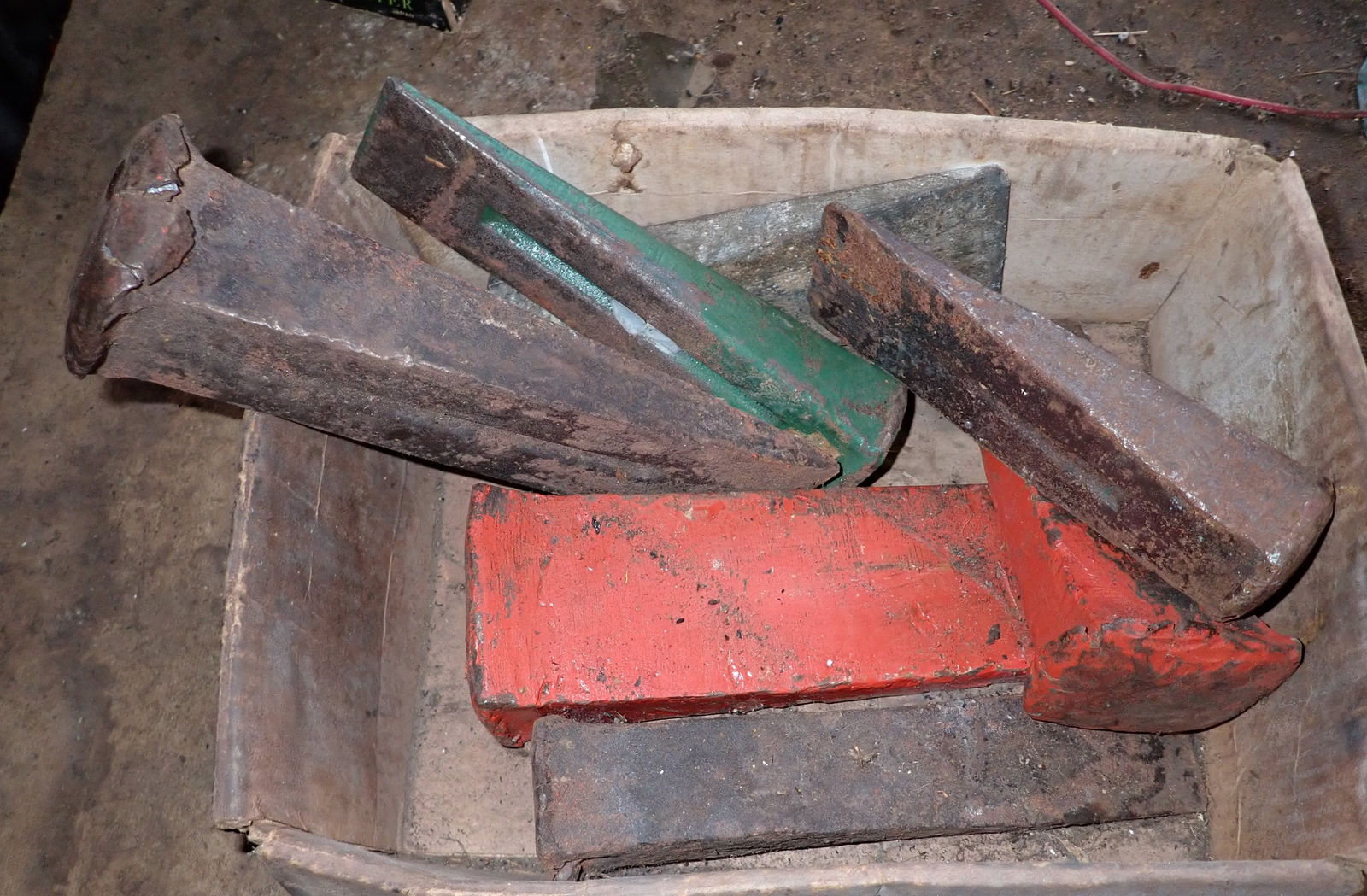 Steel Wood Splitting Wedges (1 of 1)