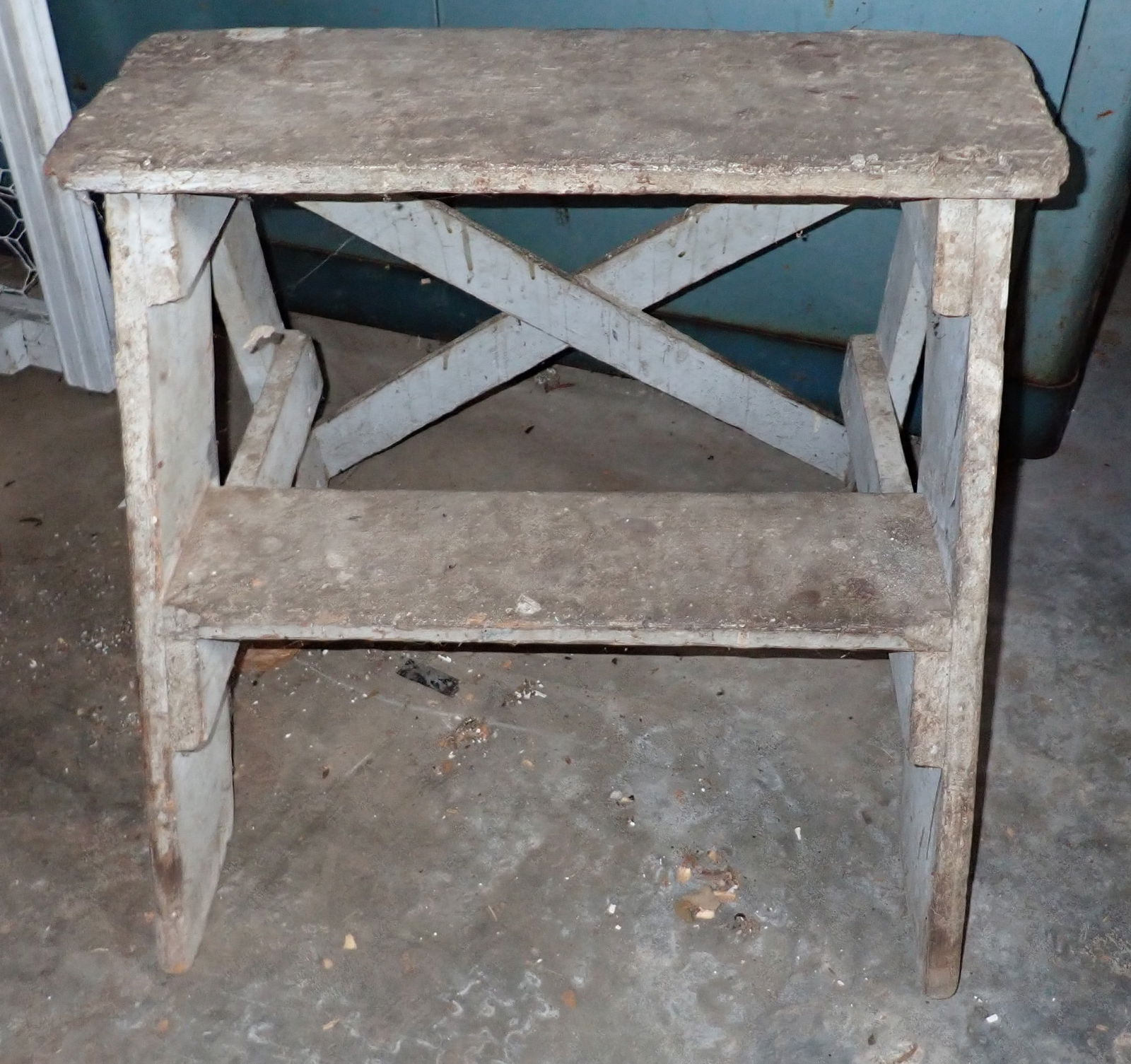 Step Stool / Plant Stand (1 of 4)