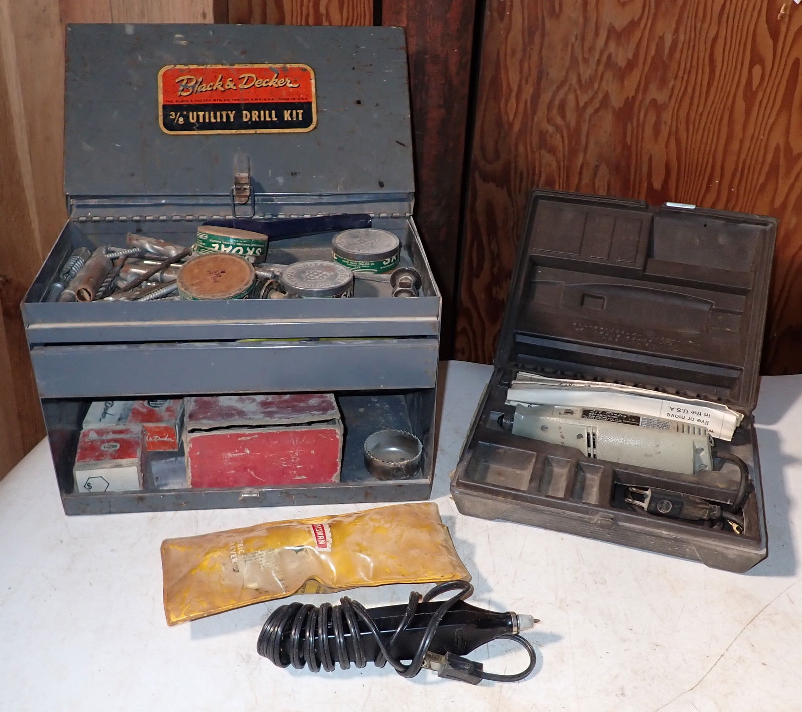 Black & Decker Utility Drill Kit Box & Misc (1 of 7)