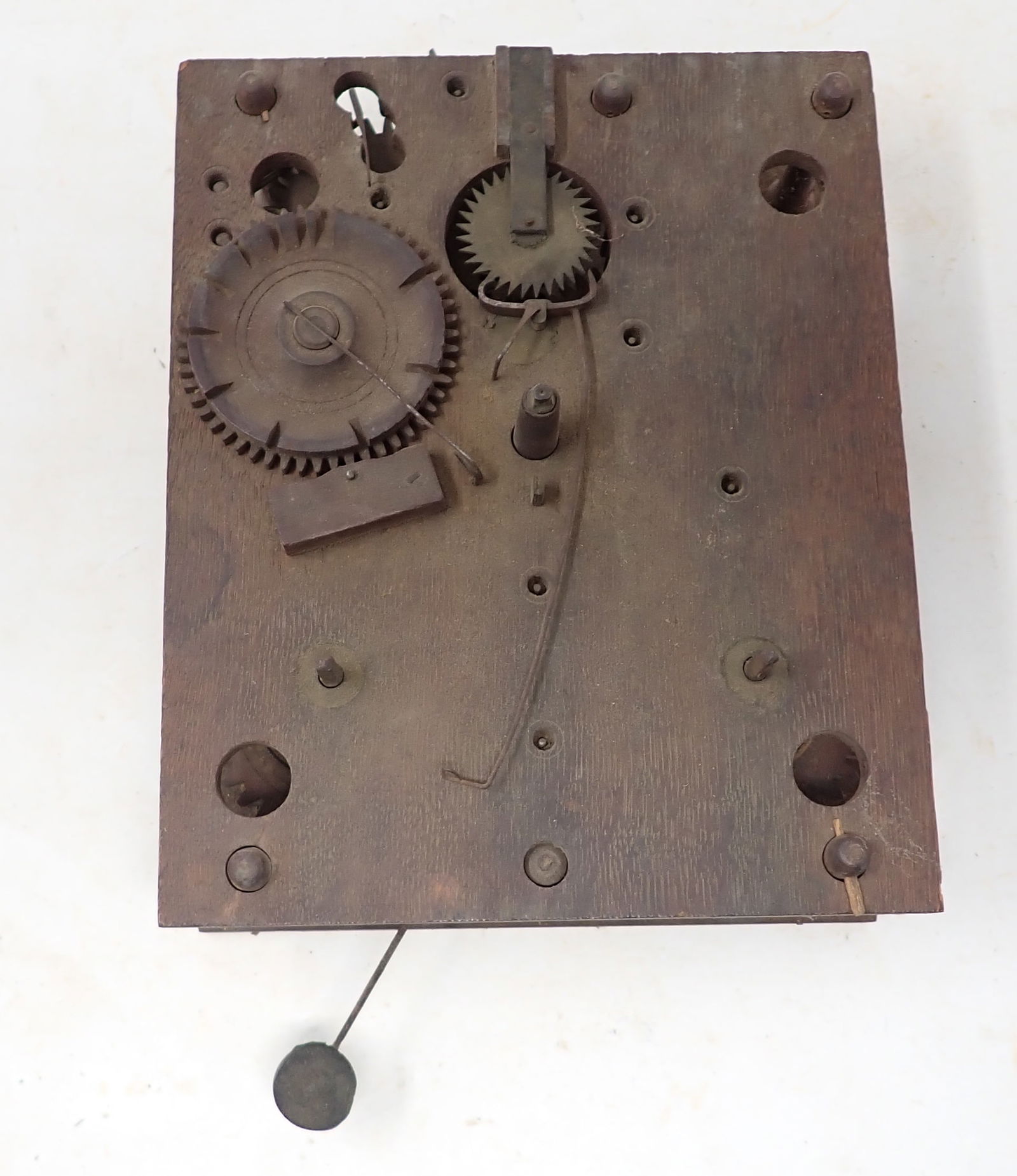 Wooden Clock Works: Approx 2 3/8" x 6 1/2" x 8"