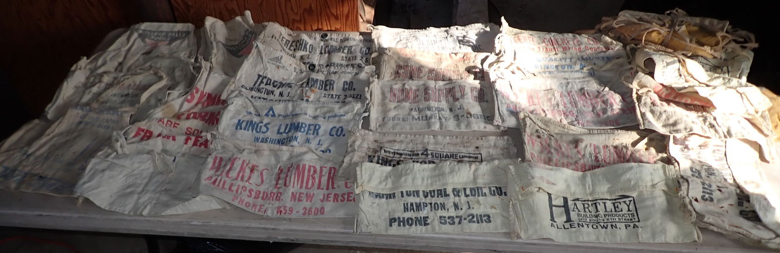 Millers Falls Wickes Misc Nail Aprons (1 of 10)