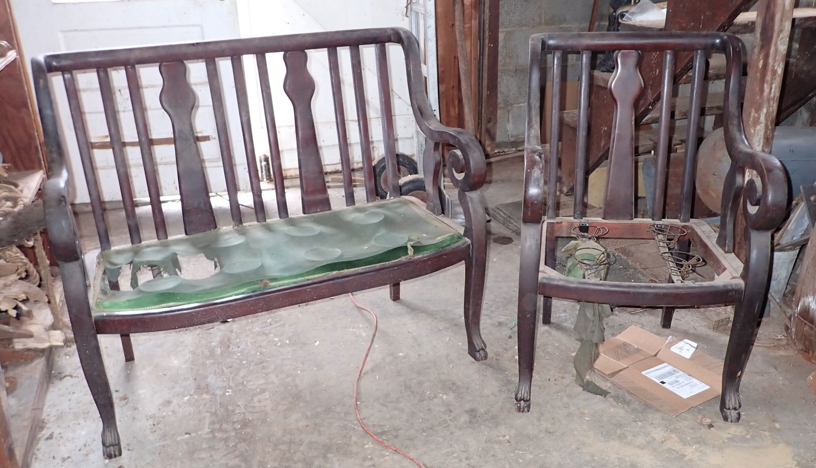 Empire Settee & Arm Chair (1 of 4)