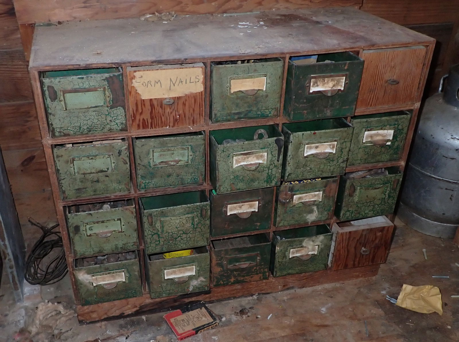 Parts Cabinet Drawers & Contents (1 of 6)