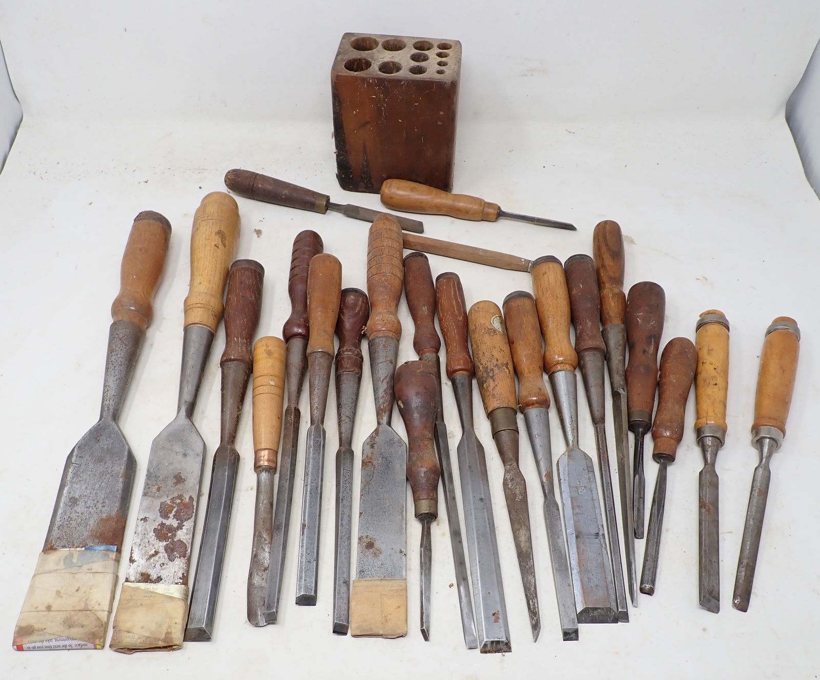 Chisels & Wood Turning Tools (1 of 4)