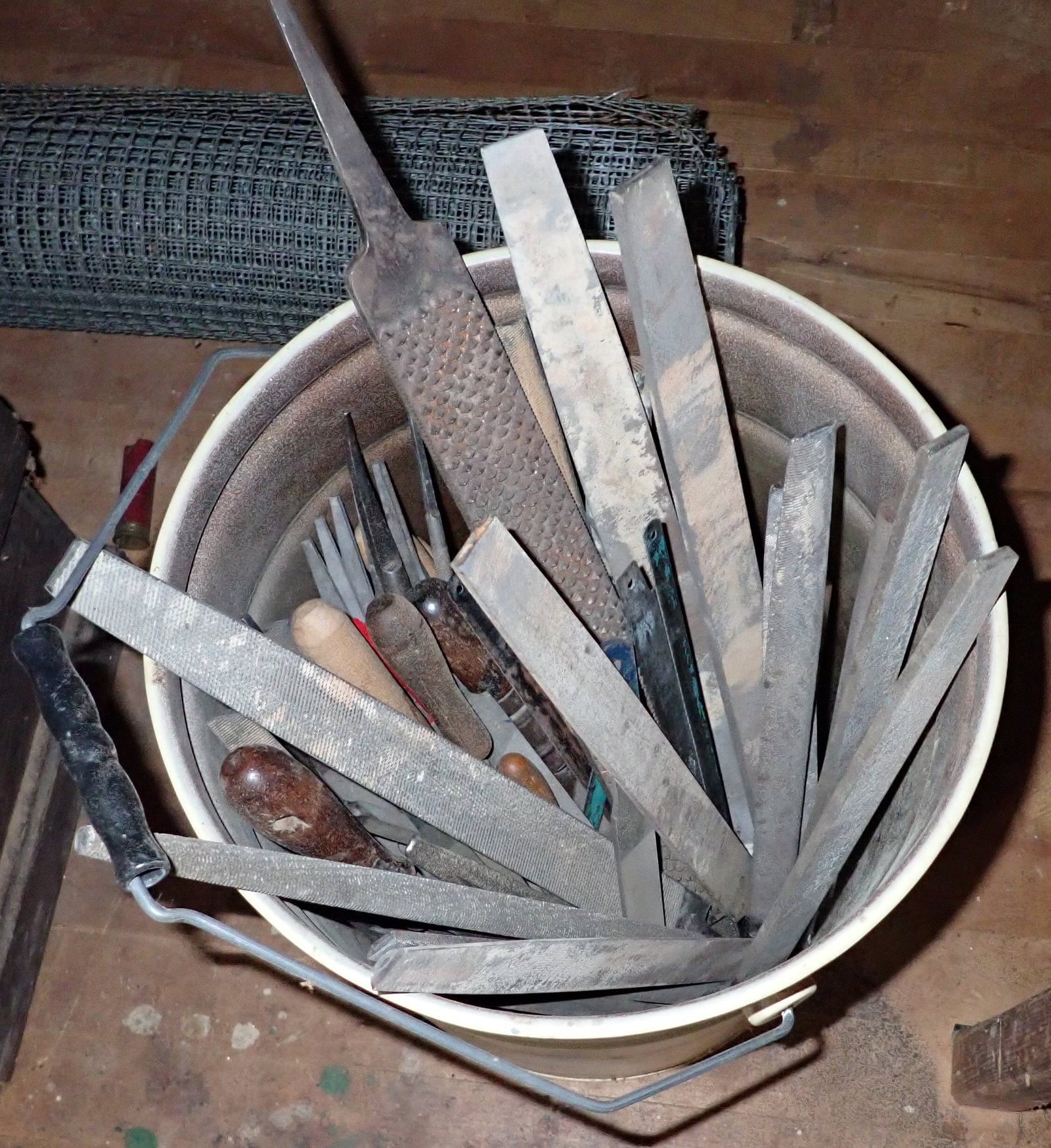 Bucket of Files: No shipping ! Buyer to remove from second floor