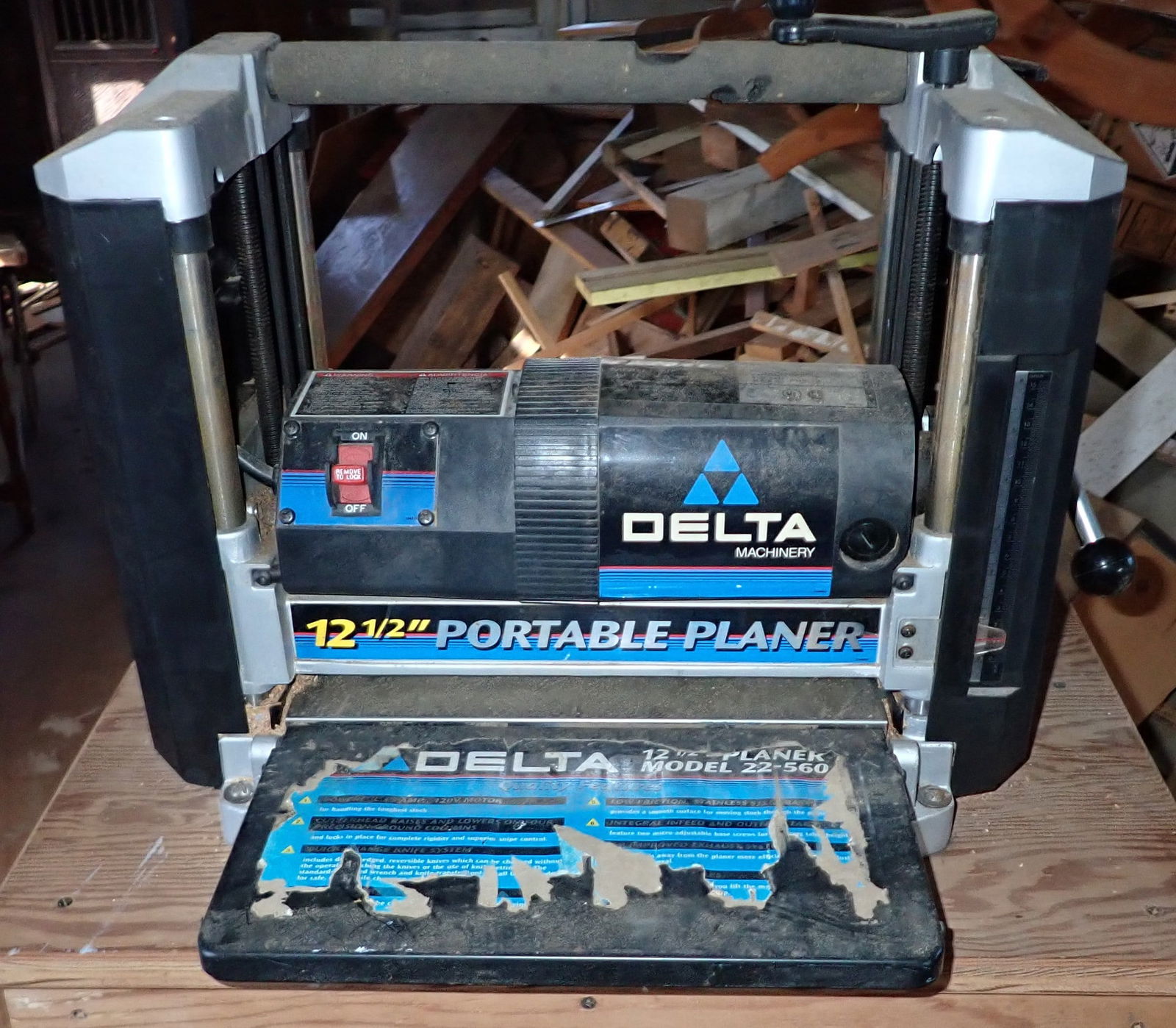 Delta 12 1/2" Portable Planer  Model 22-560 (1 of 8)