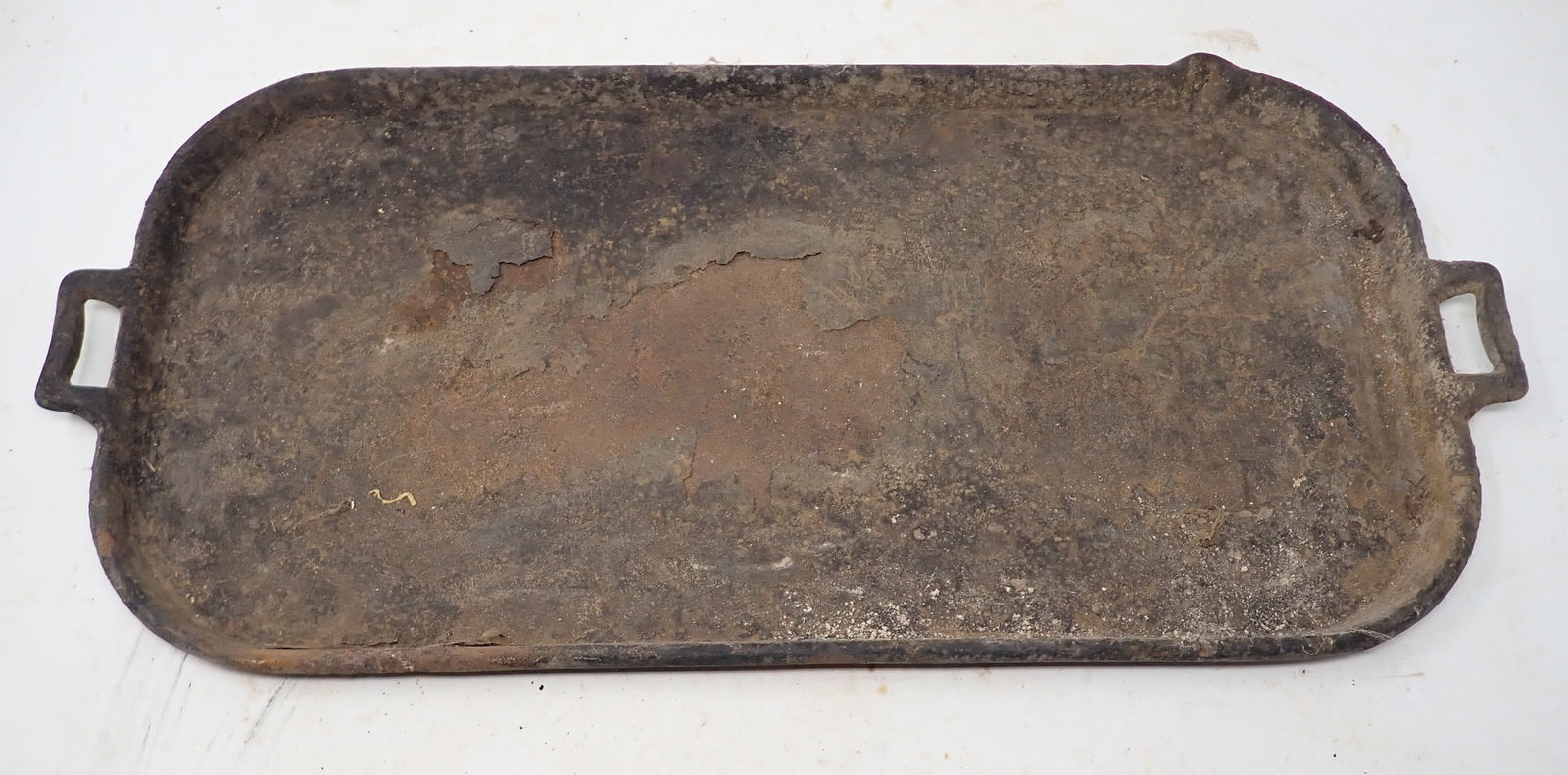 Early Cast Iron Griddle (1 of 2)