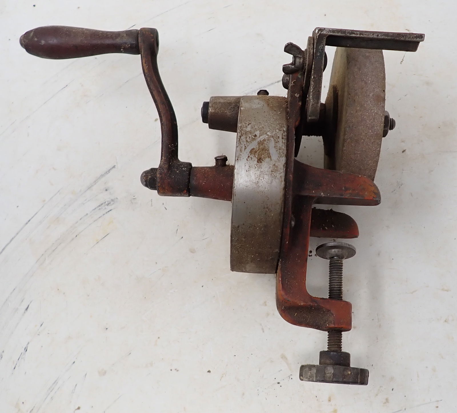 Clamp On Sharpener / Grinder (1 of 3)