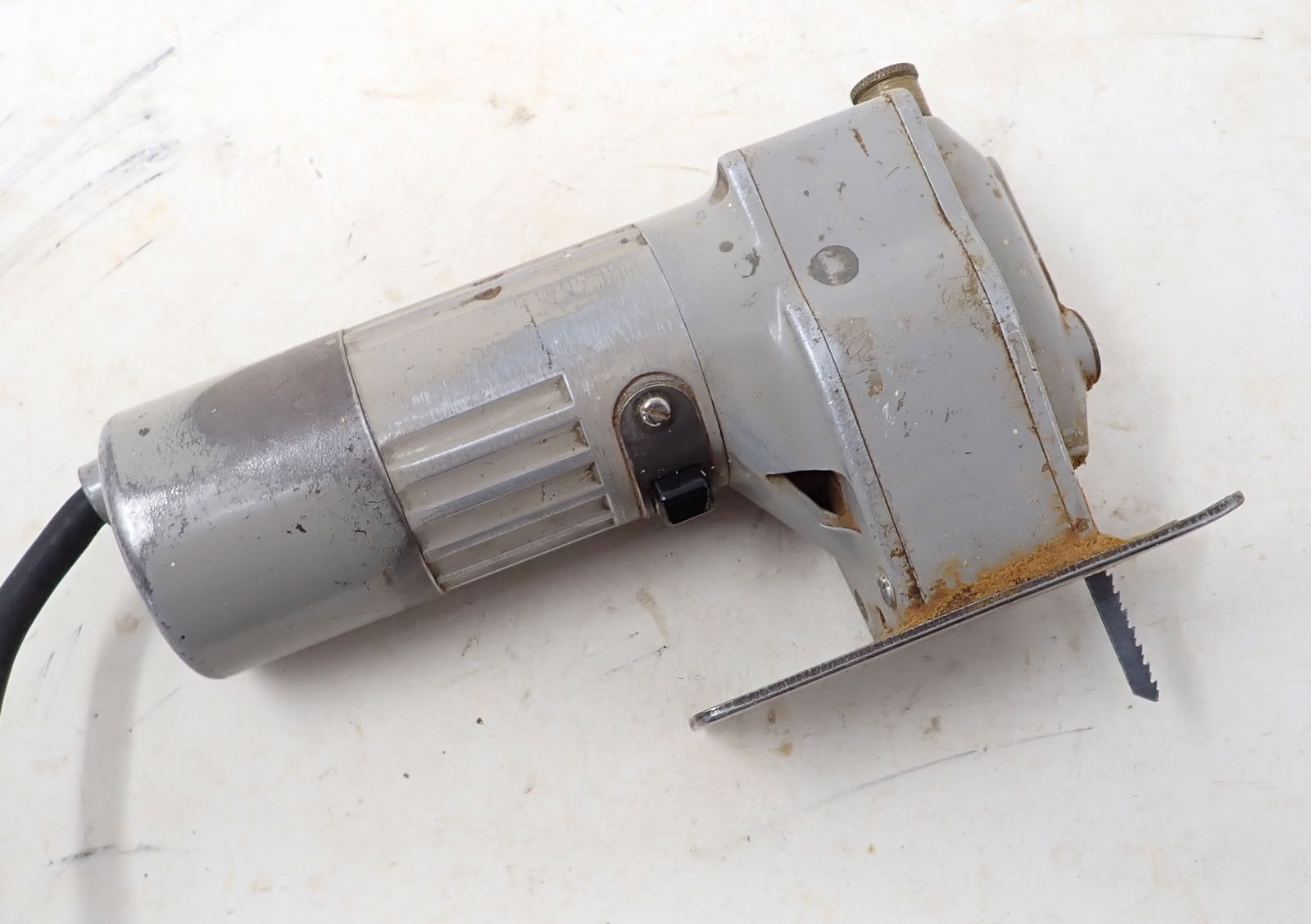 Vintage Scintilla Jigsaw (1 of 3)