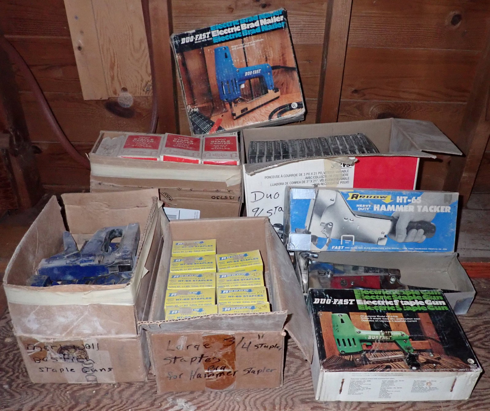 Staples & Staple Guns: NO shipping ! Buyer to remove from second floor.