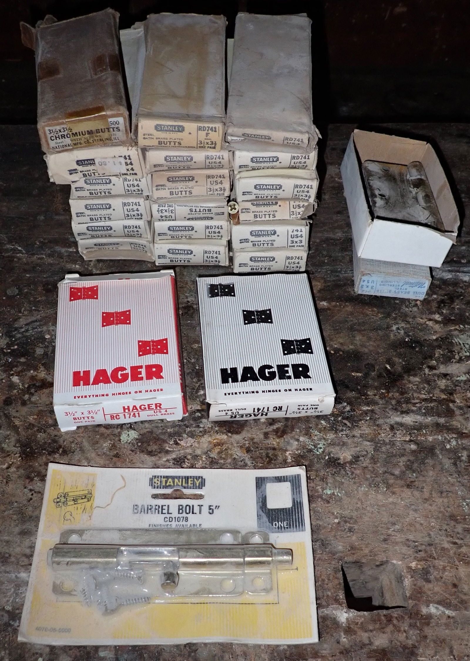 Stanley & Misc Butt Hinges NOS (1 of 3)