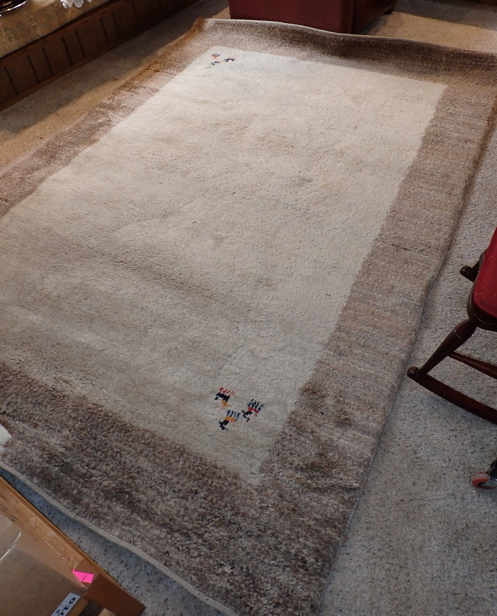 ABC Carpet Handmade: Apprx 76" x 111". 100% Wool RugNO SHIPPING !