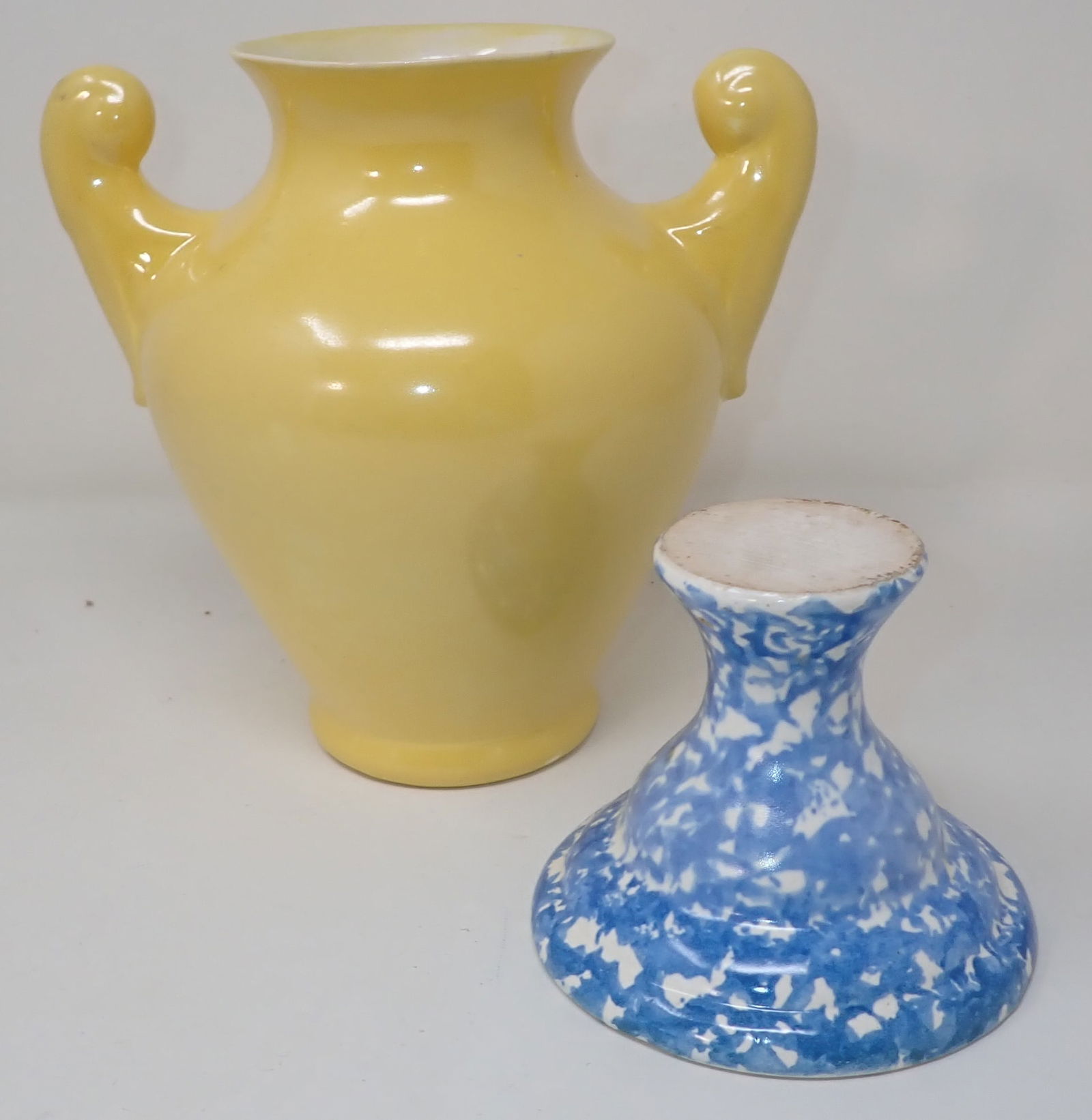 Stangl Pottery Vase & Stand (1 of 4)