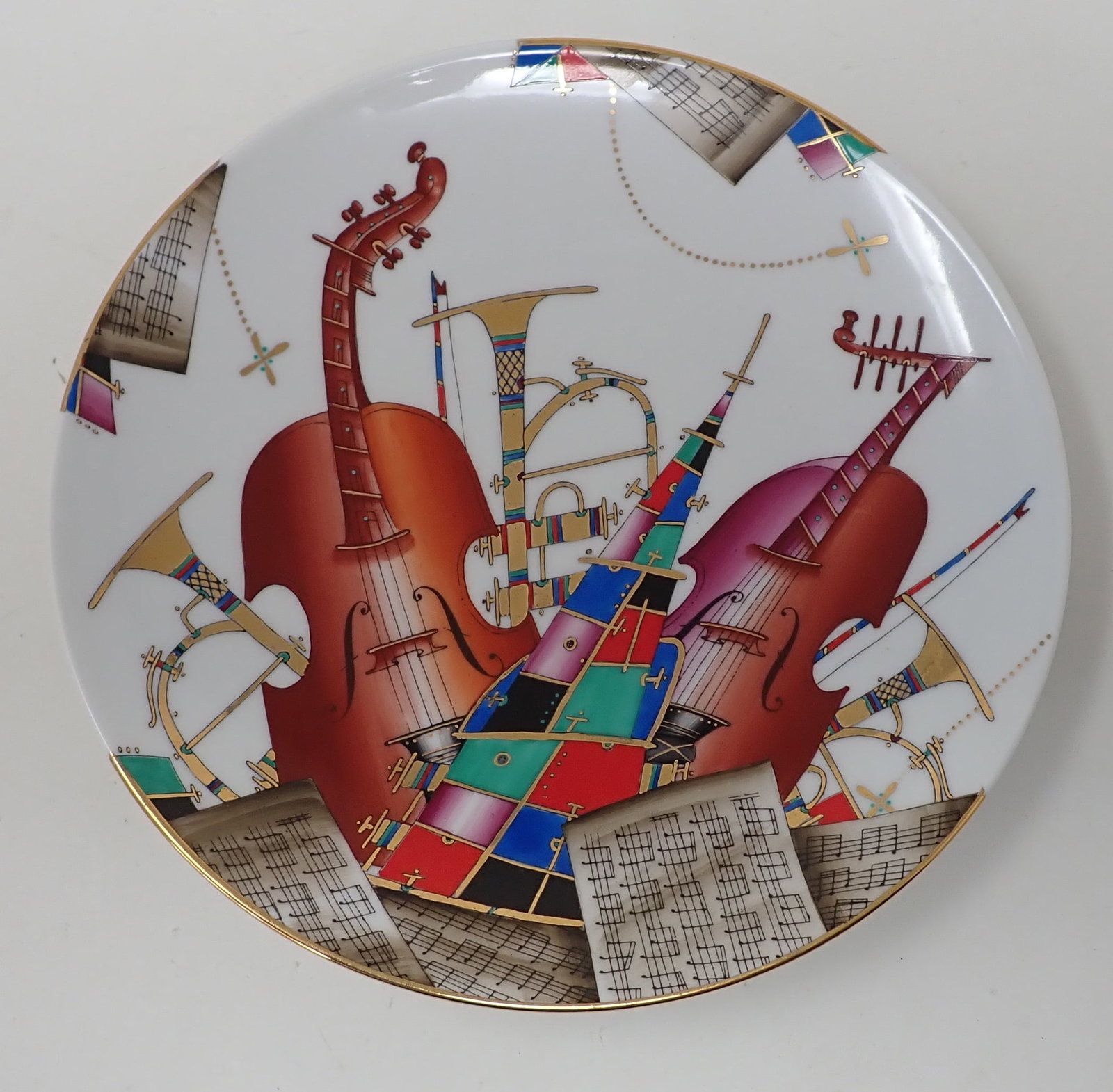 Sokolov Painting Motiff on Porcelain Plate w/ Instruments: Approx 7 3/4" in diameter