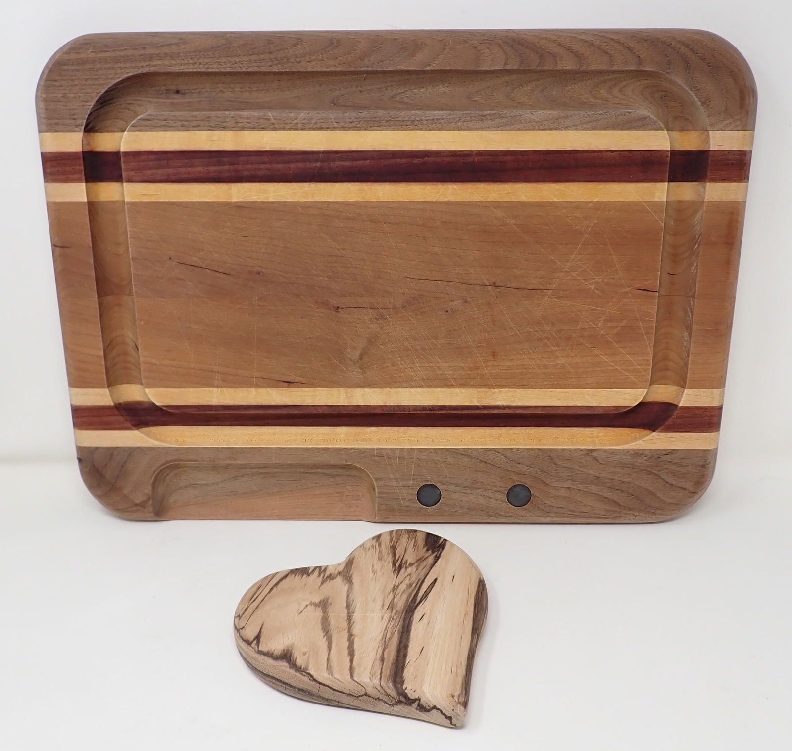 2 Cutting Boards incl Heart (1 of 2)