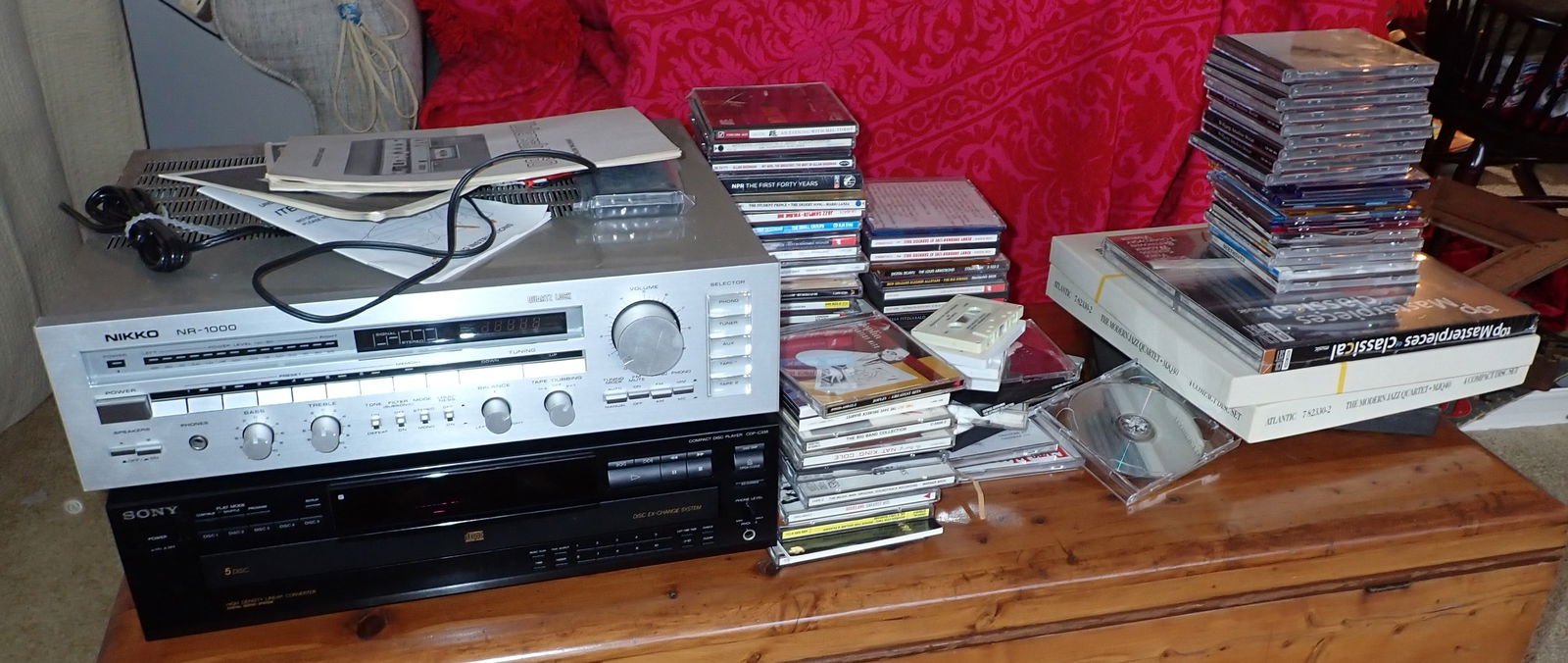 Nikko-NR1000 Receiver Records Cd's Sony CD Player (1 of 6)