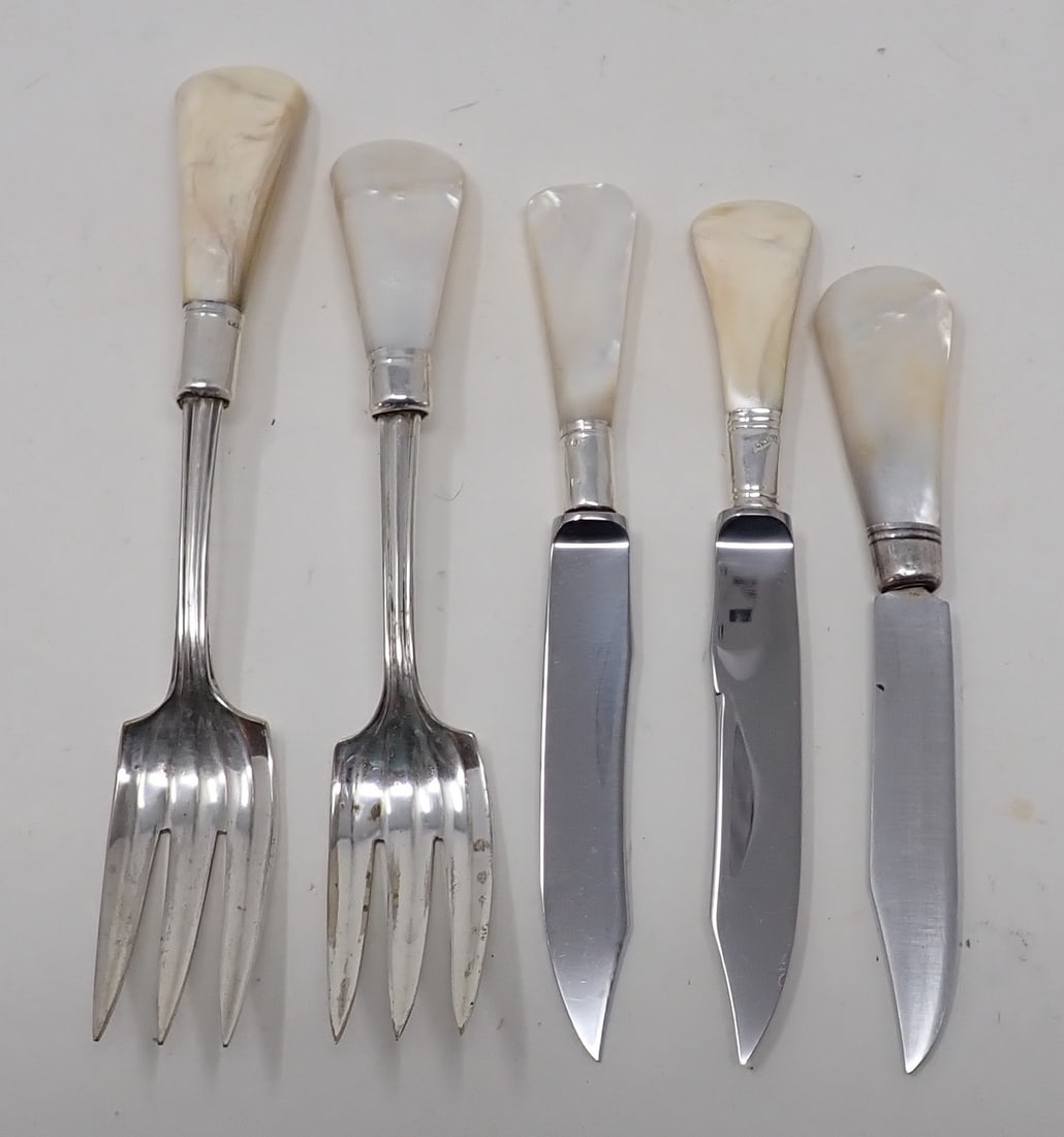 Lesco Knives & Forks w/ Sterling & Mother of Pearl Handles: All have mother of pearl handles with Sterling Silver Bands. Longest is approx 7"