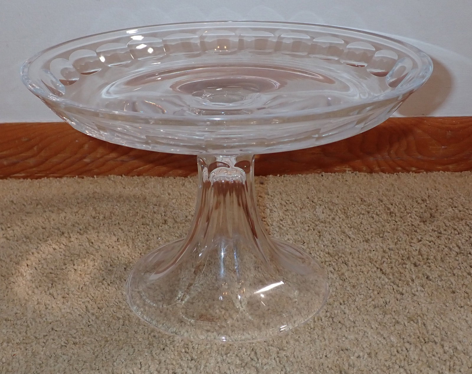 Mosers Cake Stand: Approx 10 7/8" in diameter and 7 1/4" tall.