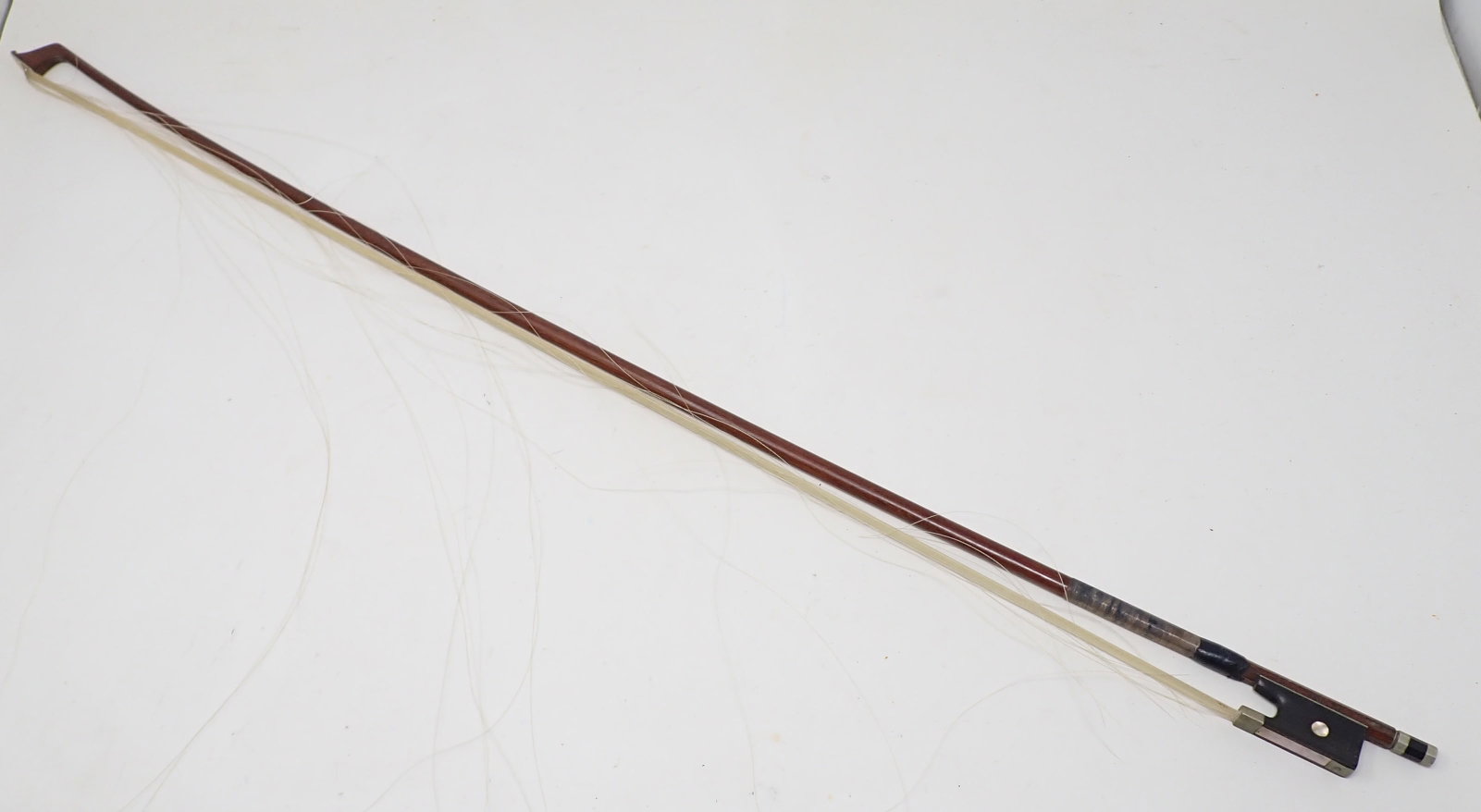 Weidlich Violin Bow: Apprx 29" long