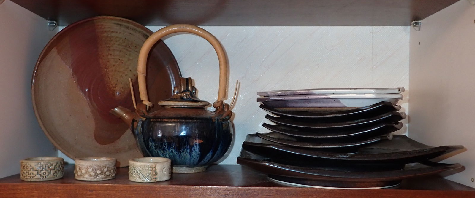 Pottery Teapot Napkin Rings Plates: No shipping