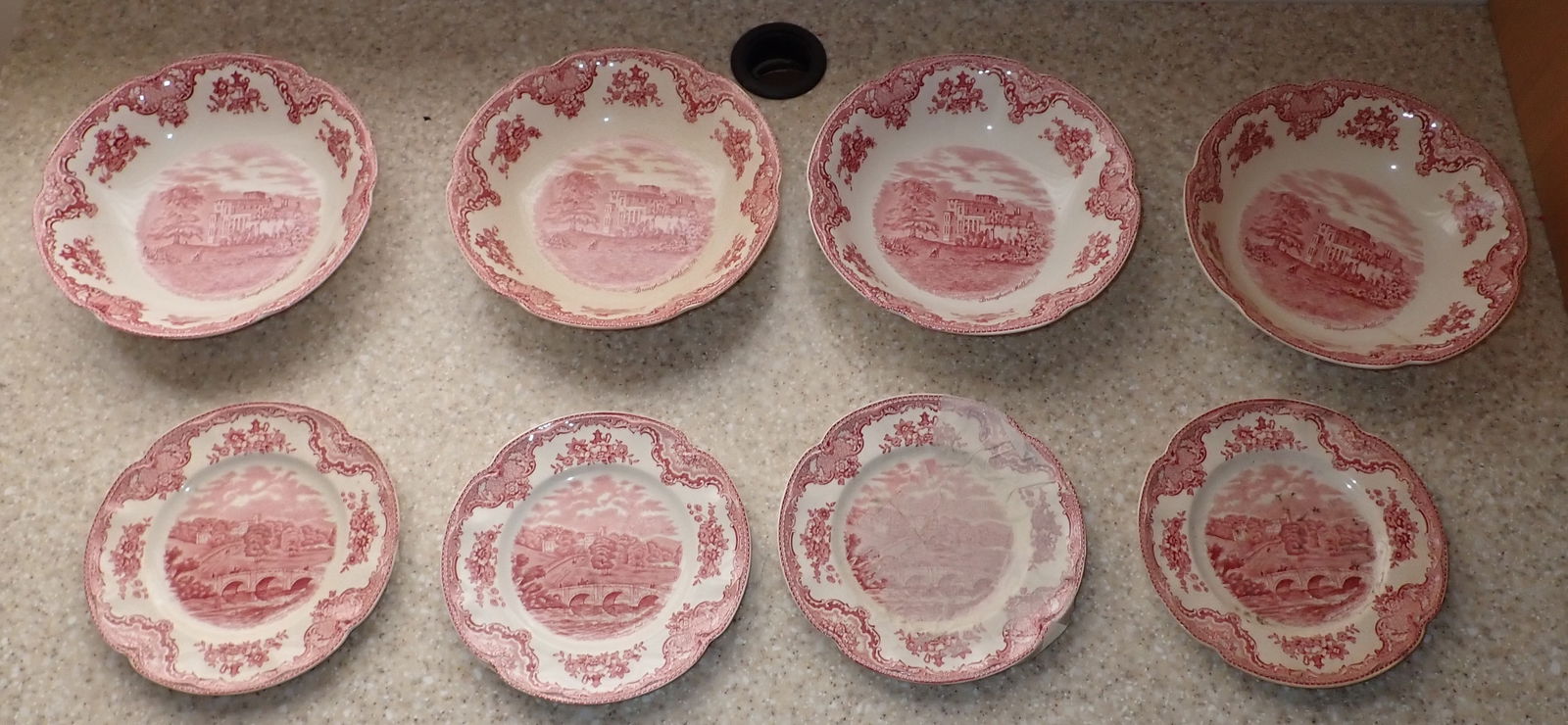 Johnson Bros Old Britain Castles Bowls & Plates (1 of 5)