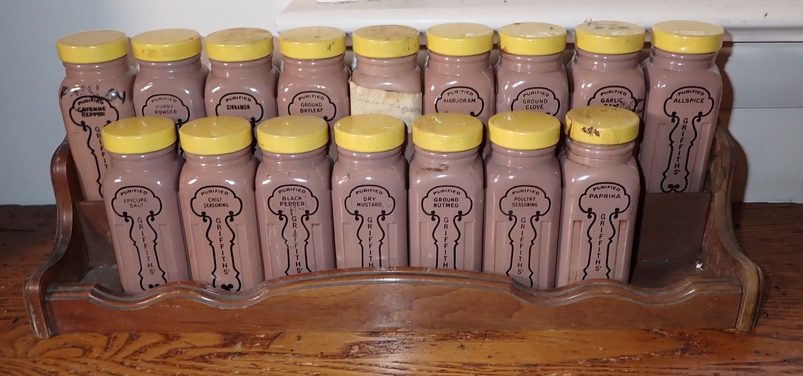 Vintage Spice Rack & Jars (1 of 3)