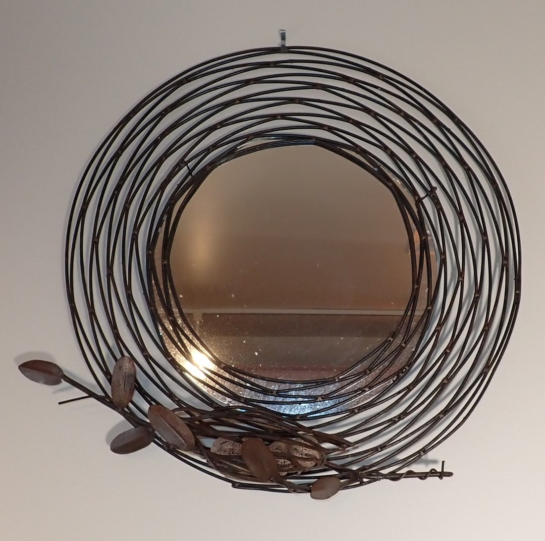 Iron Art Bird Nest Mirror: Approx 19" in diameter. NO SHIPPING !