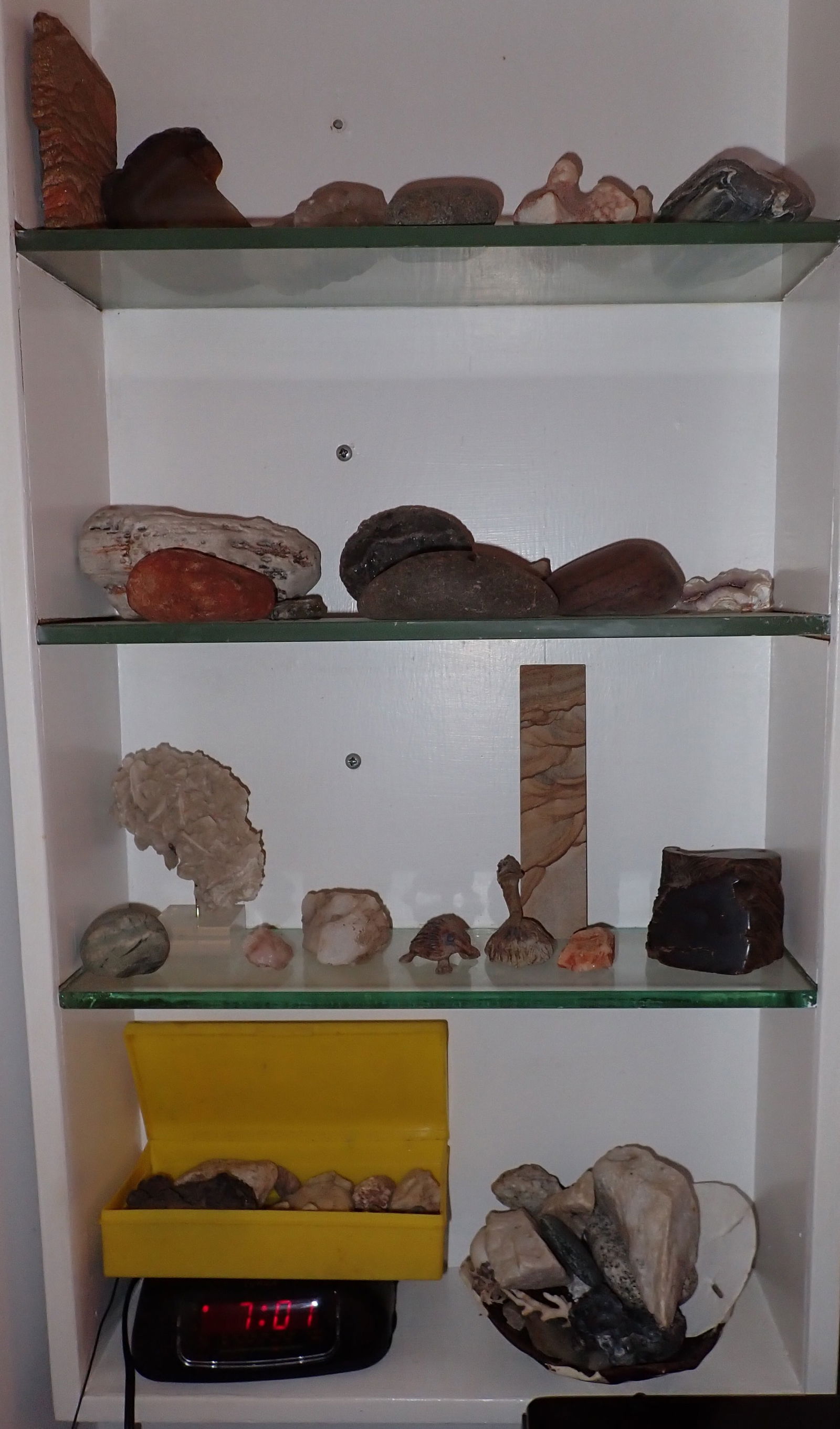 Rocks Minerals Geodes (1 of 5)