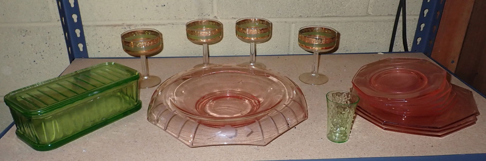 Depression & Misc Glassware (1 of 4)