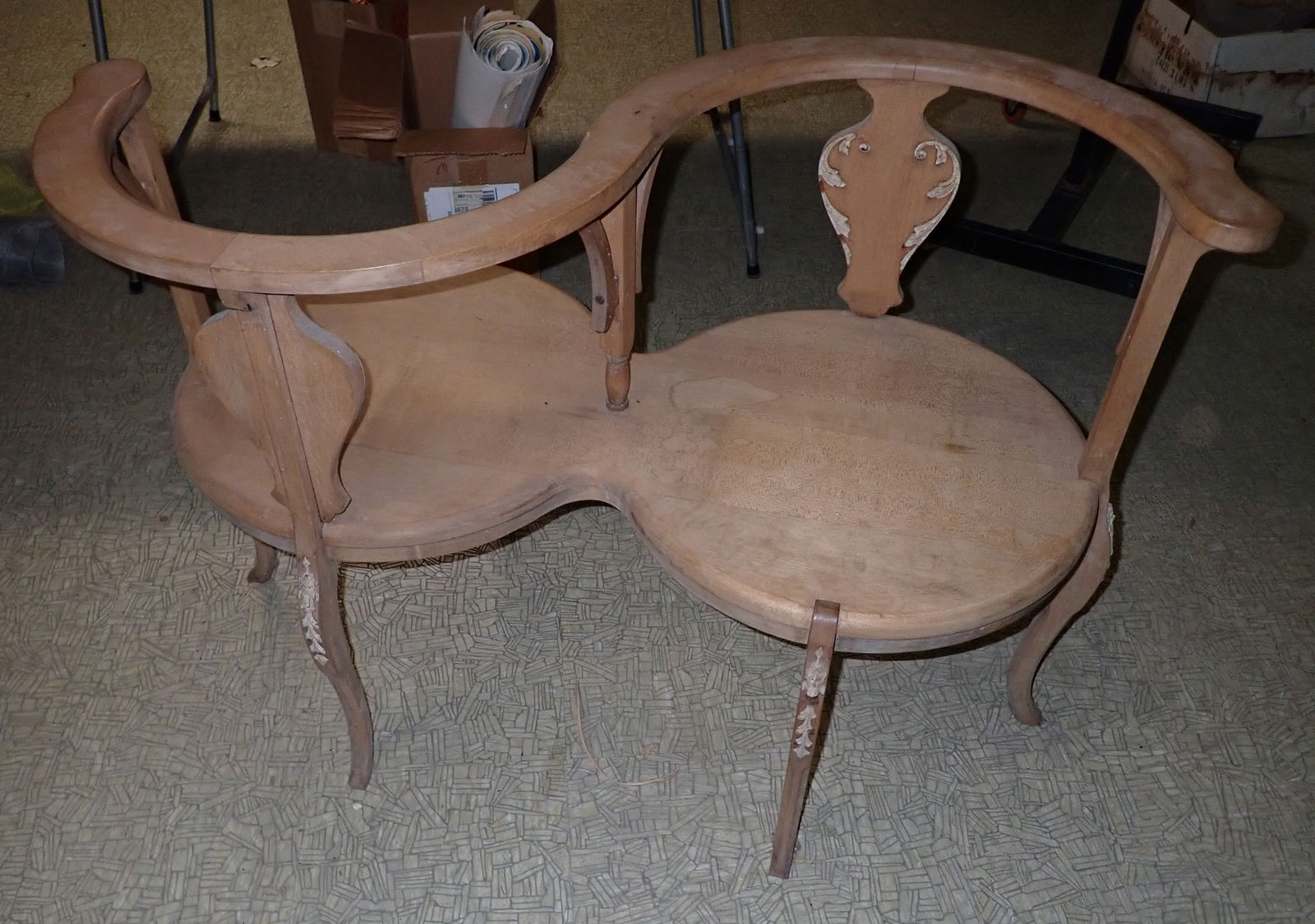 Couples Chair / Loveseat: Approx 43" long, 16" to seat, 18 1/2" deep, 28" tall. No shipping ! Buyer to remove from basement