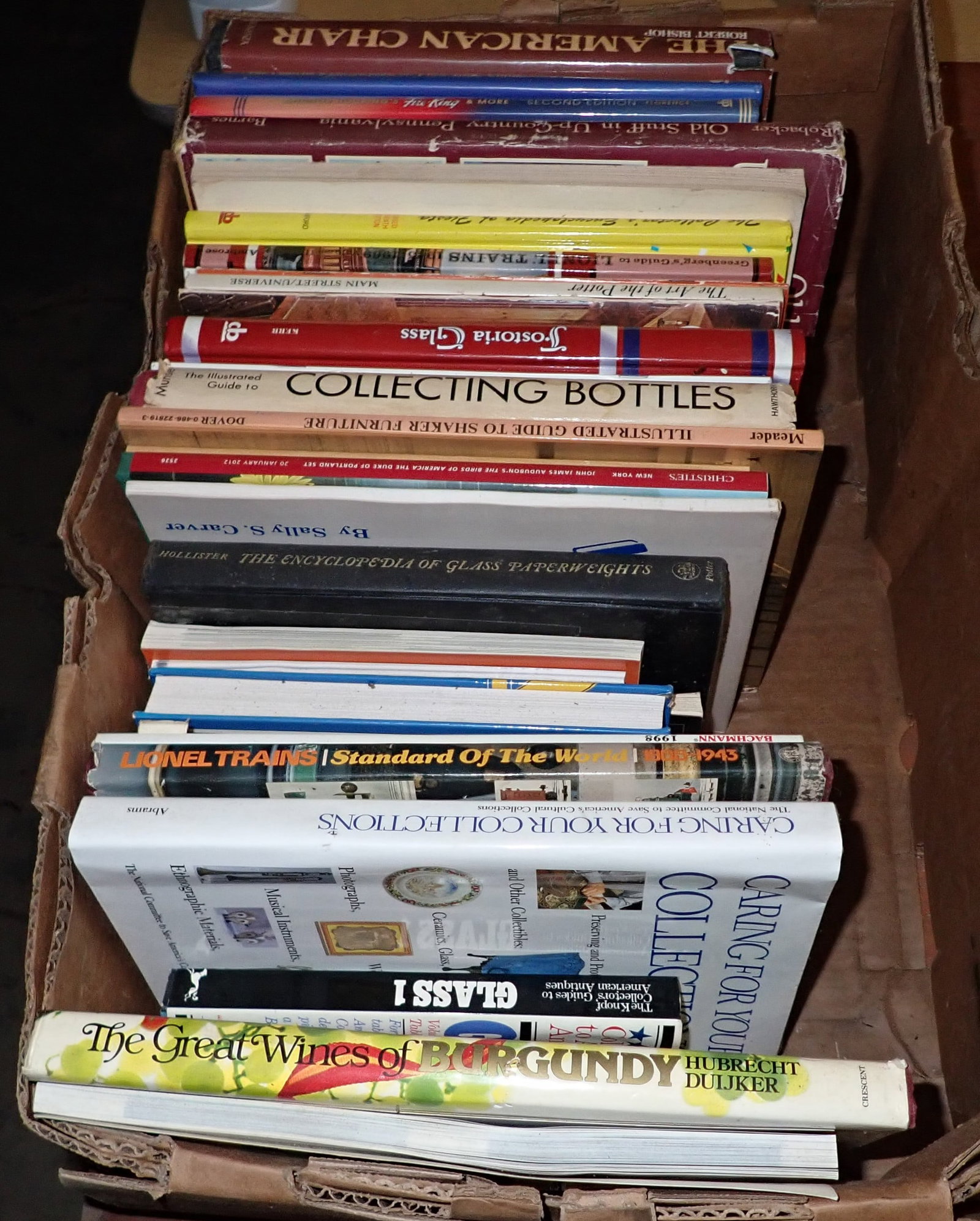 Antiques Art Collectibles  Reference Books (1 of 11)