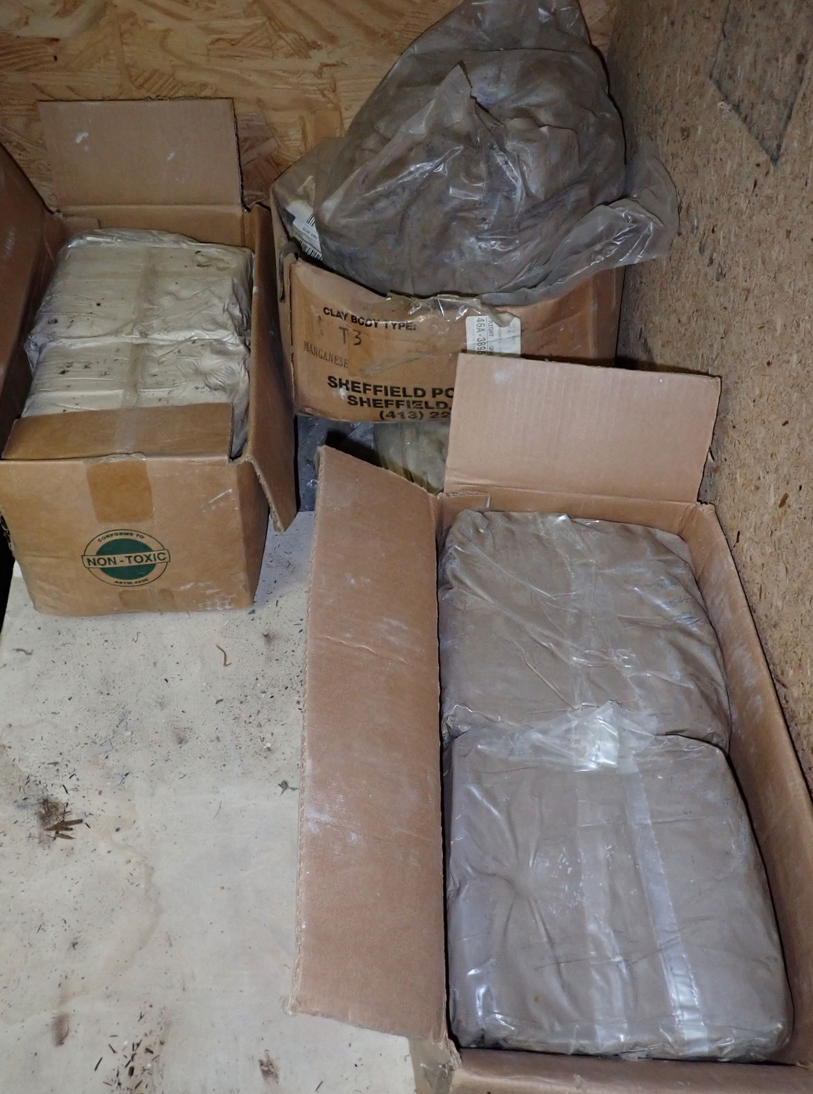 Pottery Clay: Must take all & No shipping !