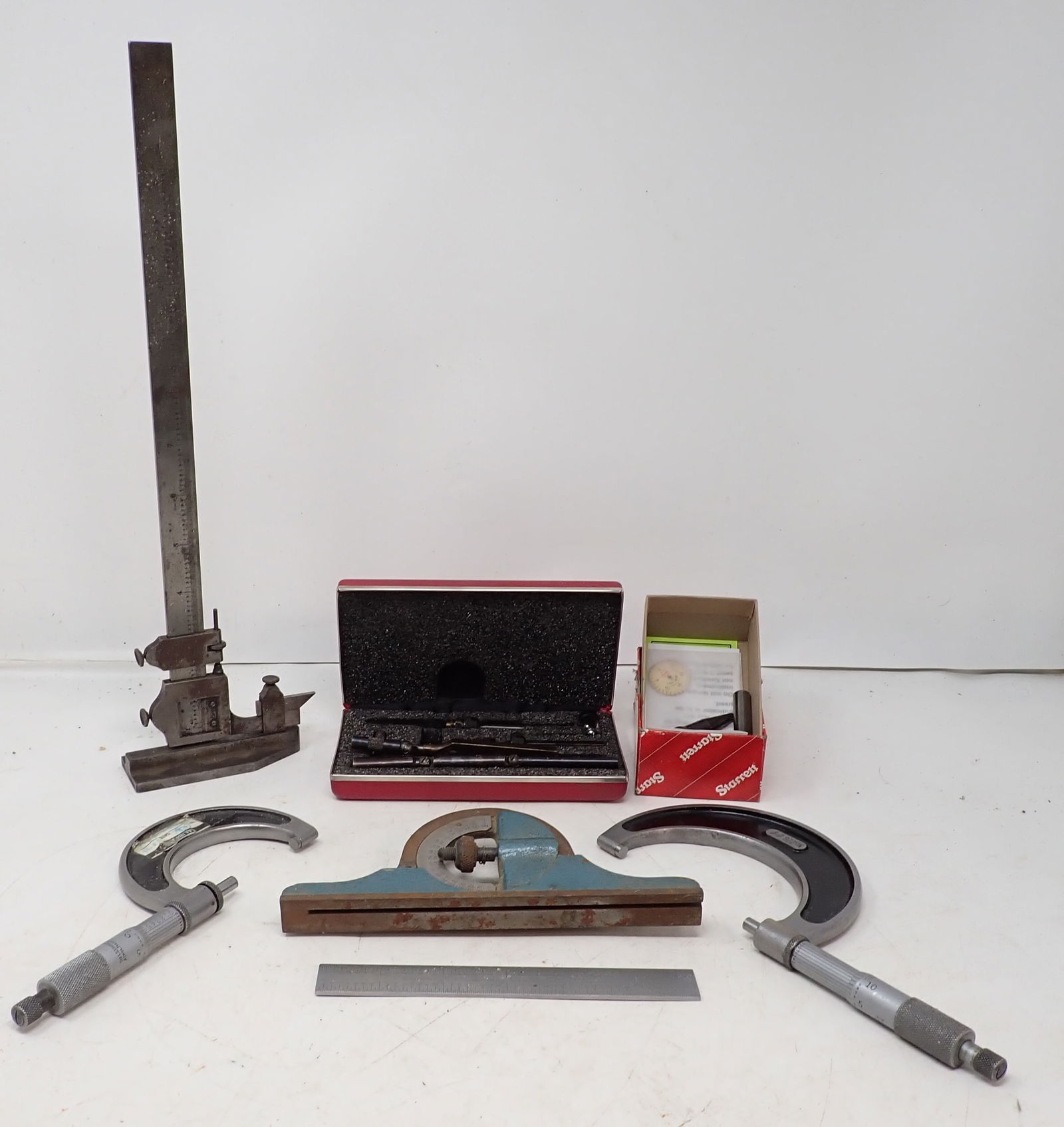 Starrett 454 Machinist Height Gage & Misc Tools (1 of 9)