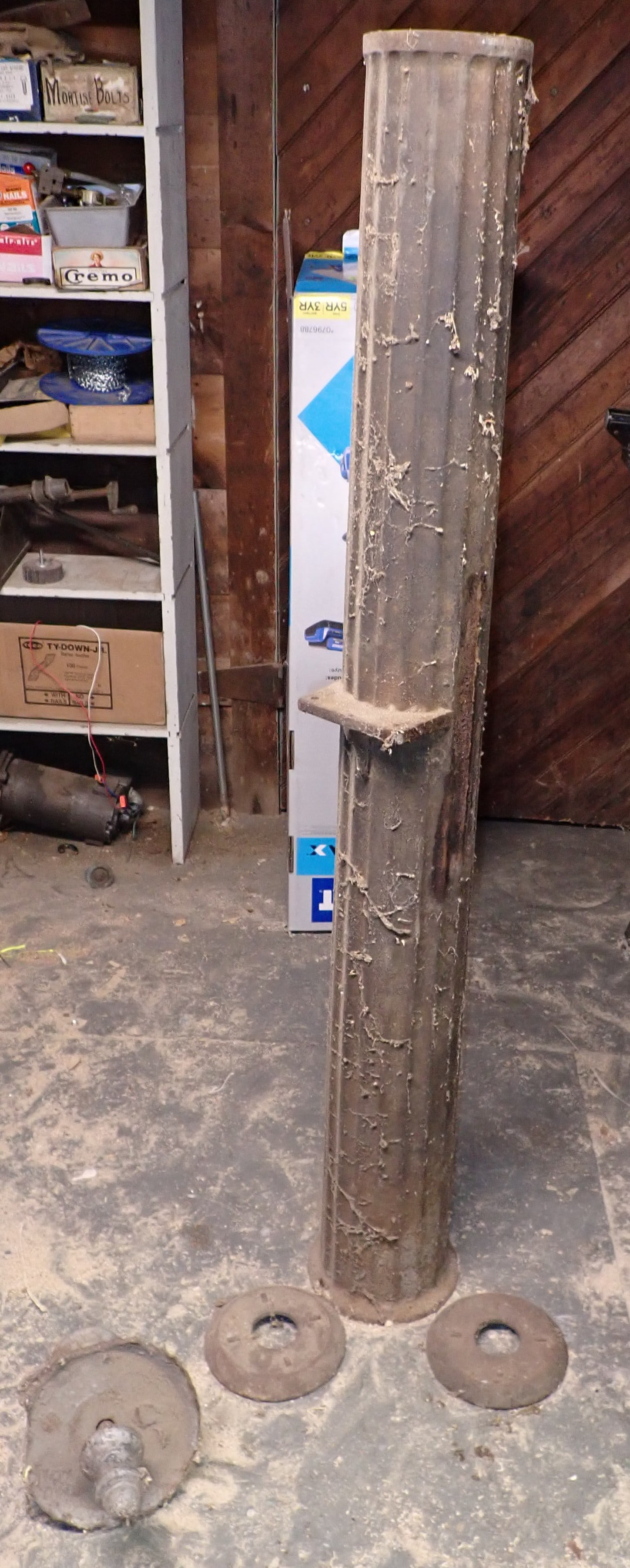 Cast Iron Light Pole & Misc Pieces (1 of 5)